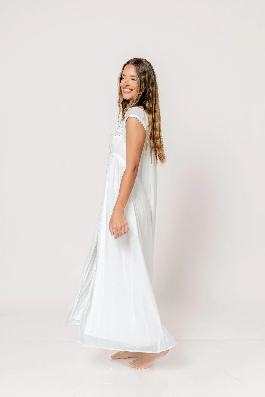 Amelie Maxi Dress in Off-White *5/31 PRE-ORDER* - Image 17