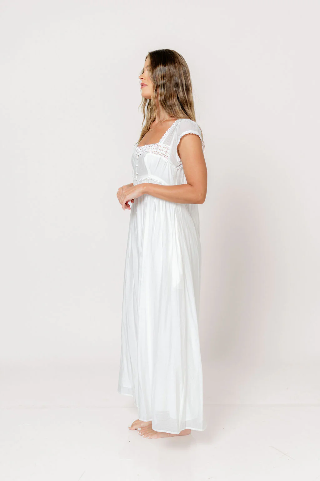 Amelie Maxi Dress in Off-White *5/31 PRE-ORDER* - Image 18