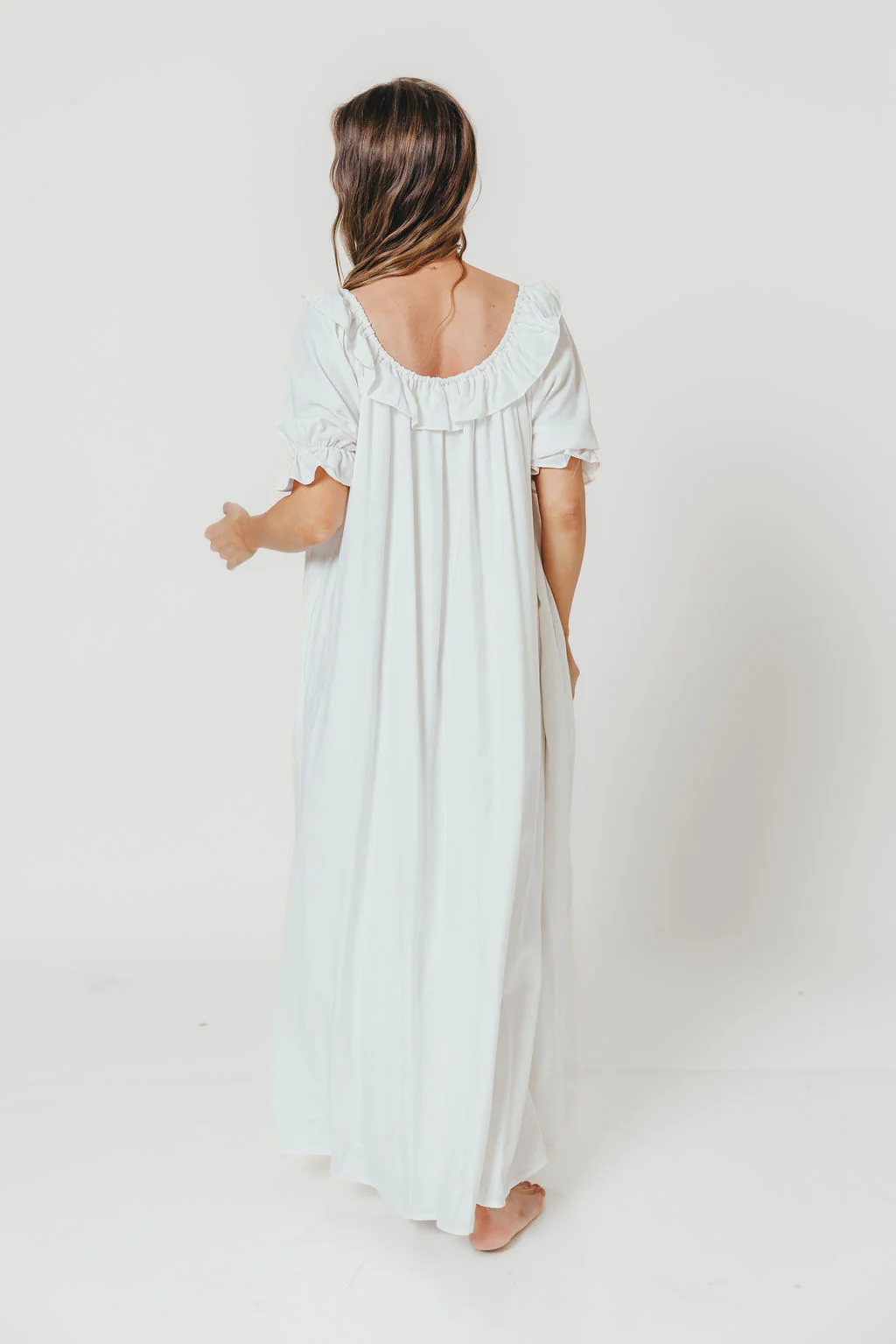 Audrey Linen Blend Maxi Dress in Off-White - Image 7