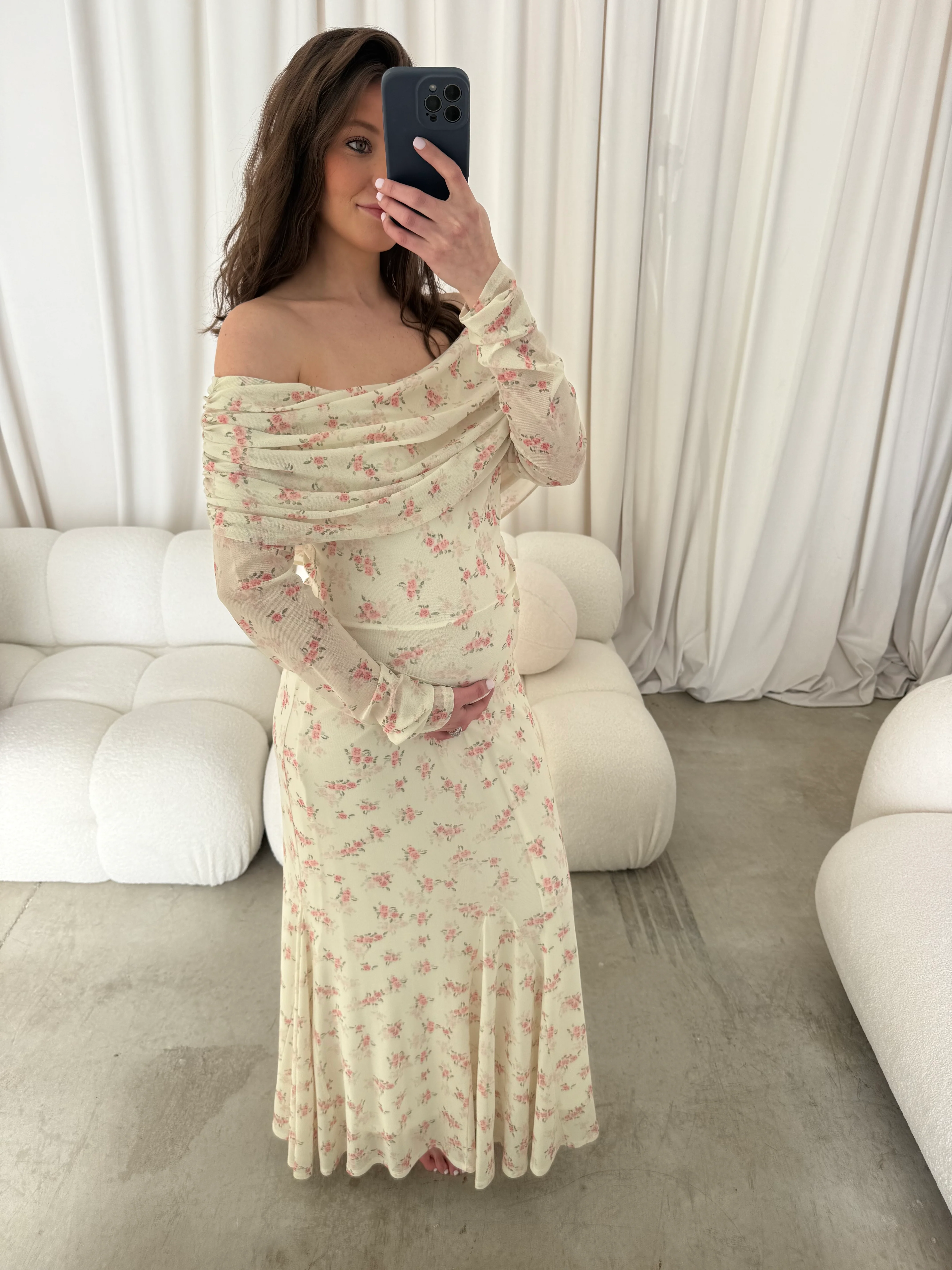 Azaleia Maxi Dress in Blush Floral - Bump Friendly - Size Up for Maternity - Image 10