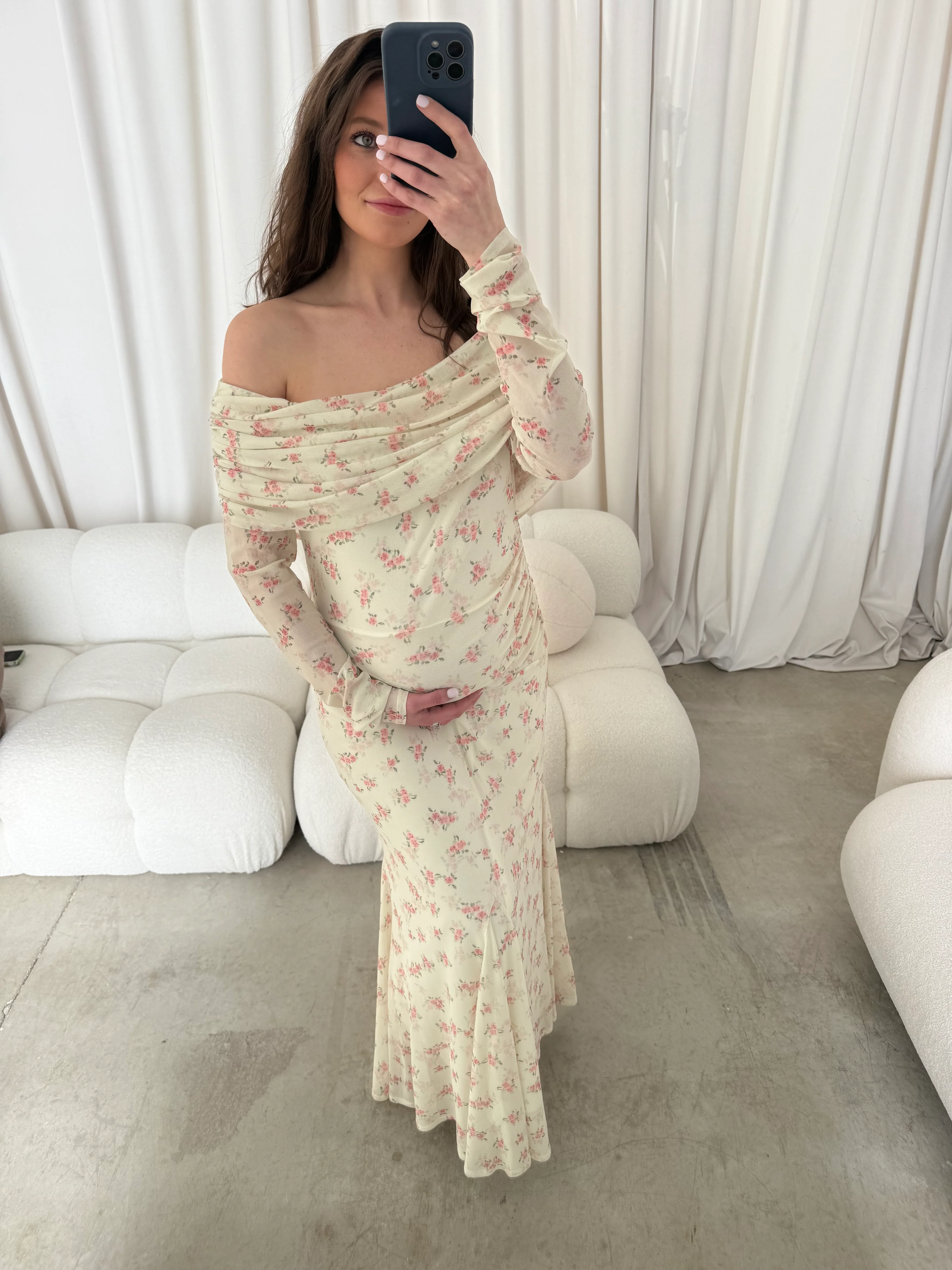 Azaleia Maxi Dress in Blush Floral - Bump Friendly - Size Up for Maternity - Image 12