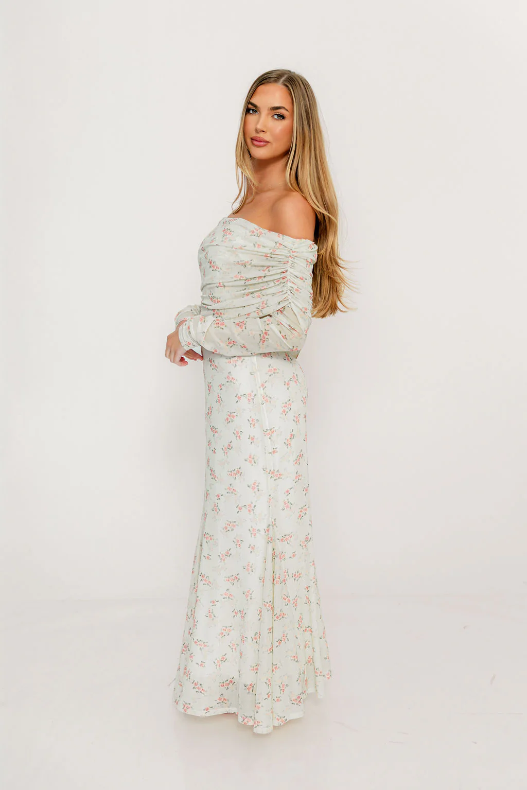 Azaleia Maxi Dress in Blush Floral - Bump Friendly - Size Up for Maternity - Image 4