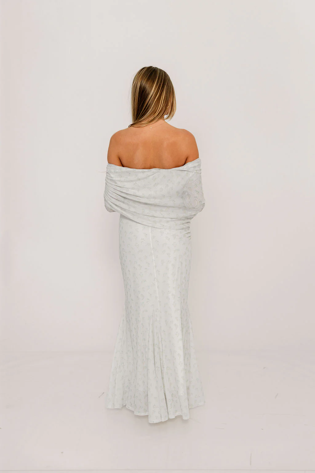 Azaleia Maxi Dress in Muted Sage - Size up for Bump - Image 5
