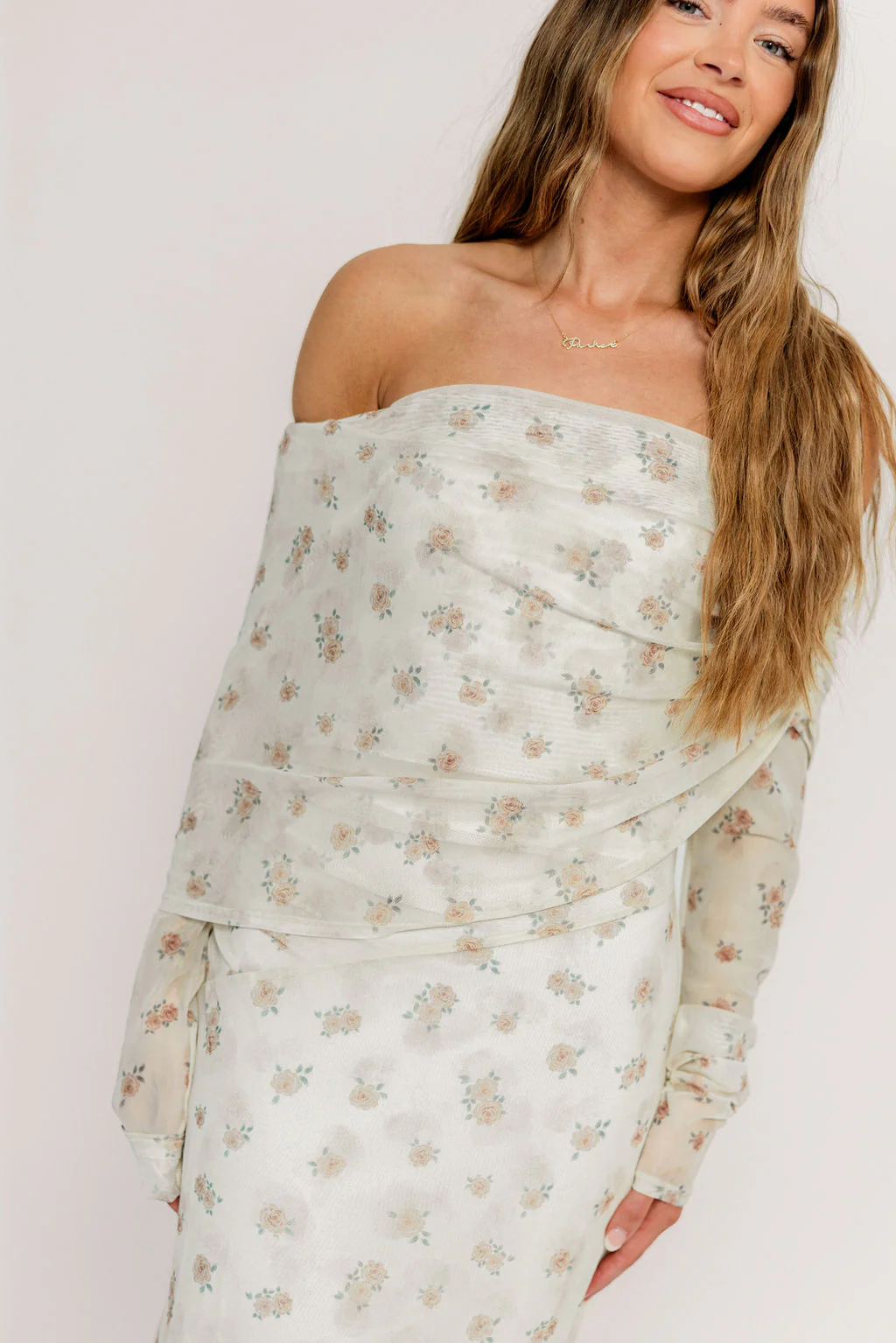 Azaleia Maxi Dress in Neutral Floral - Size up for Bump - Image 4