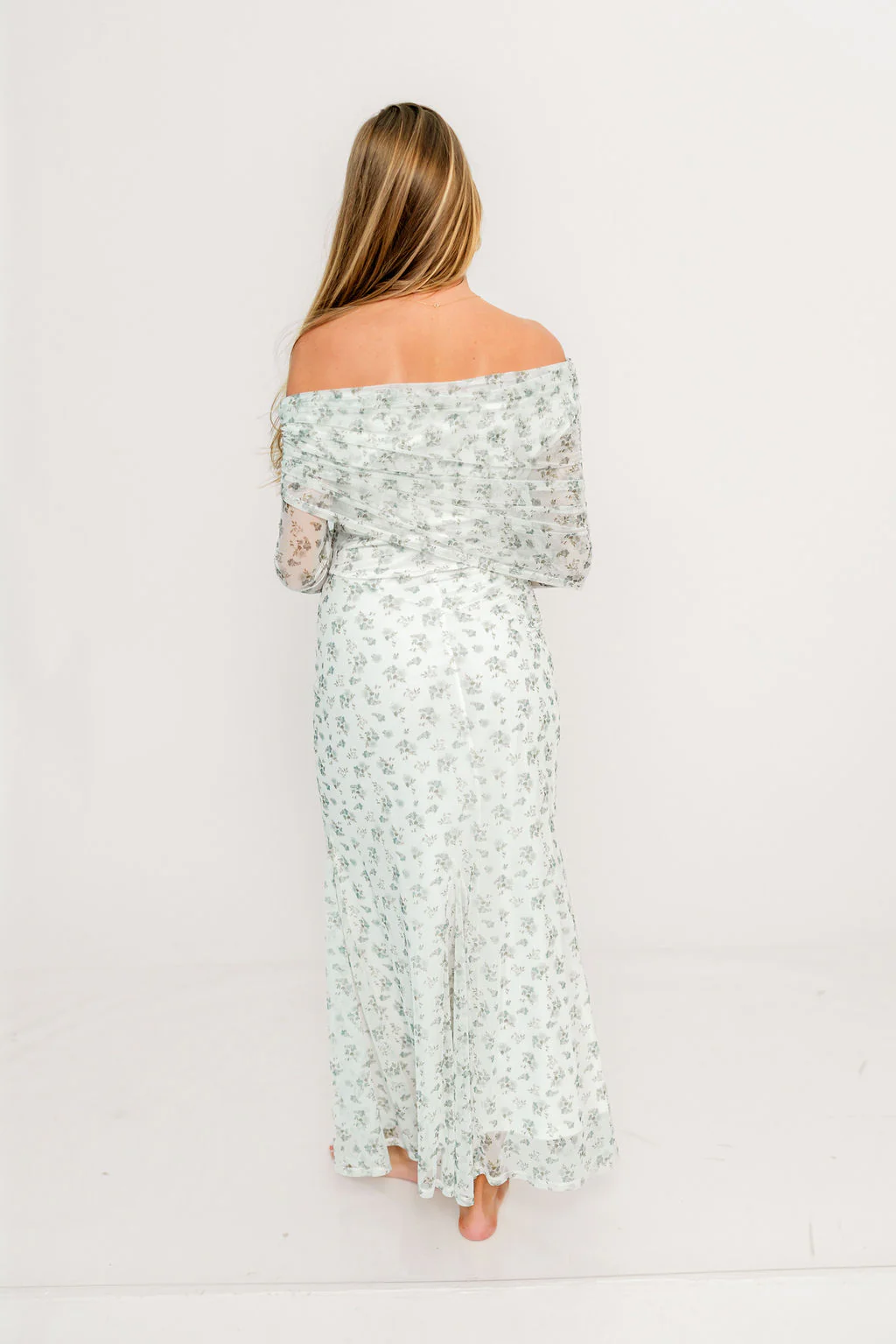 Azaleia Maxi Dress in Olive and Sage - Size up for Bump - Image 5