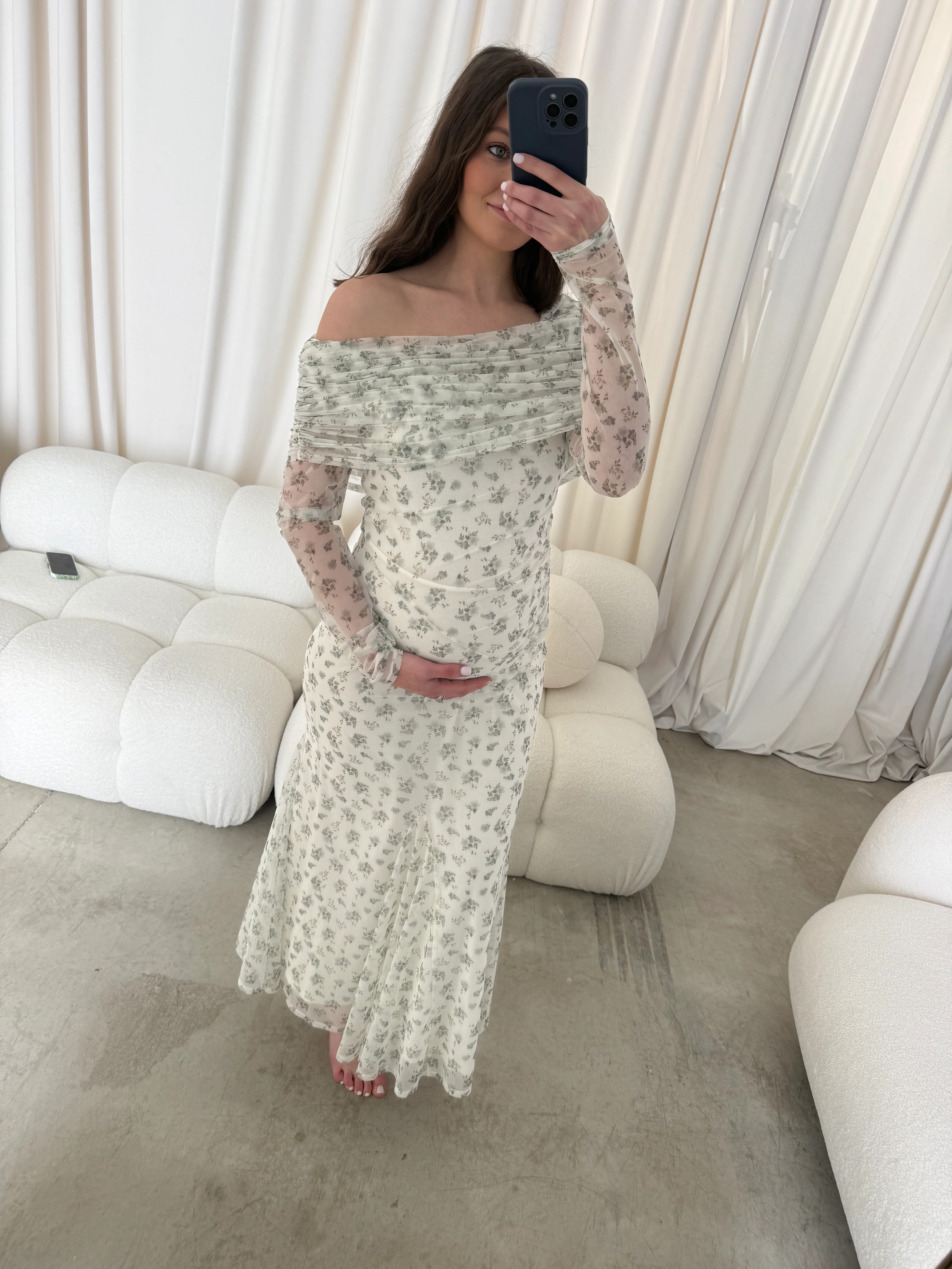 Azaleia Maxi Dress in Olive and Sage - Size up for Bump - Image 7