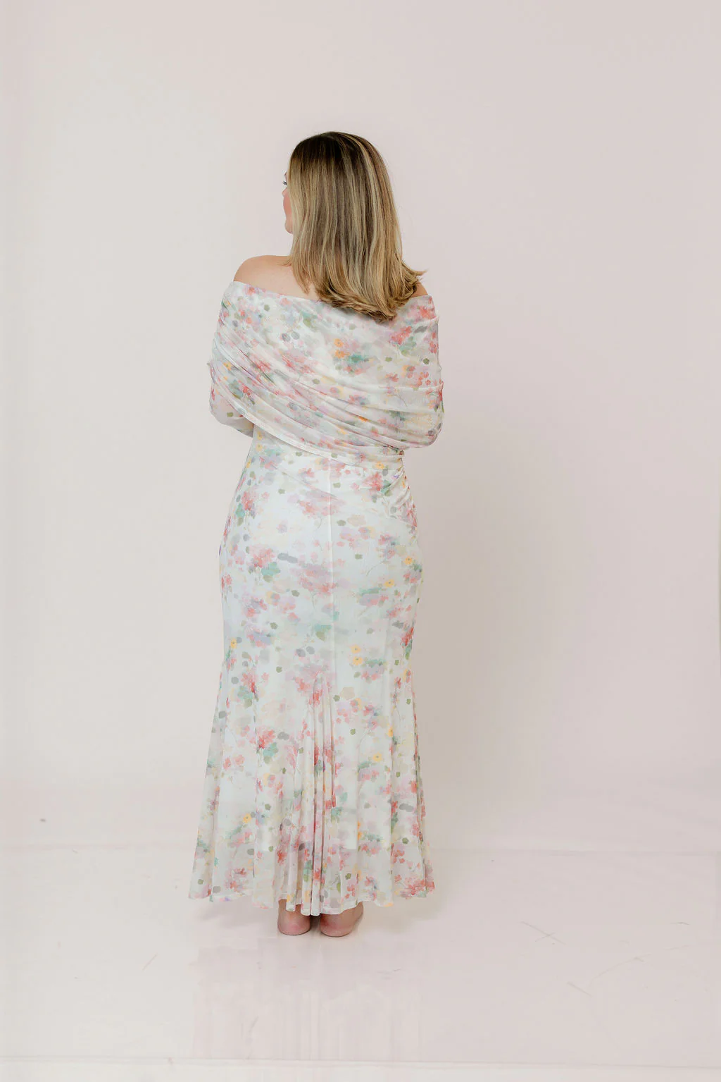 Azaleia Maxi Dress in Pastel Mix Floral - Size up for Bump - Image 12