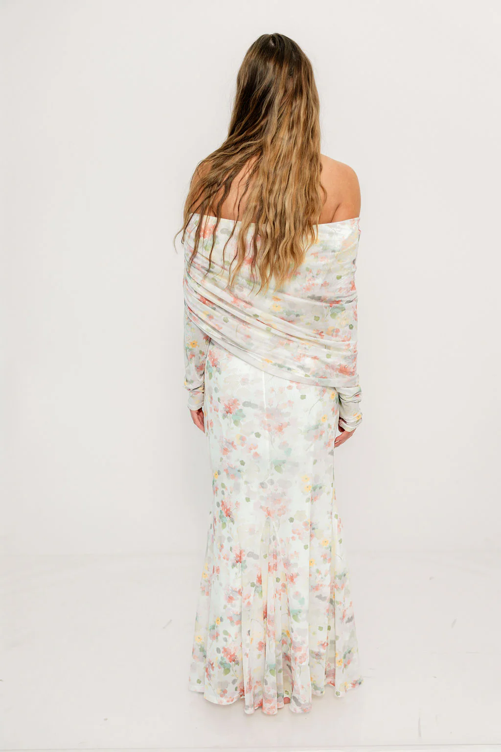 Azaleia Maxi Dress in Pastel Mix Floral - Size up for Bump - Image 9