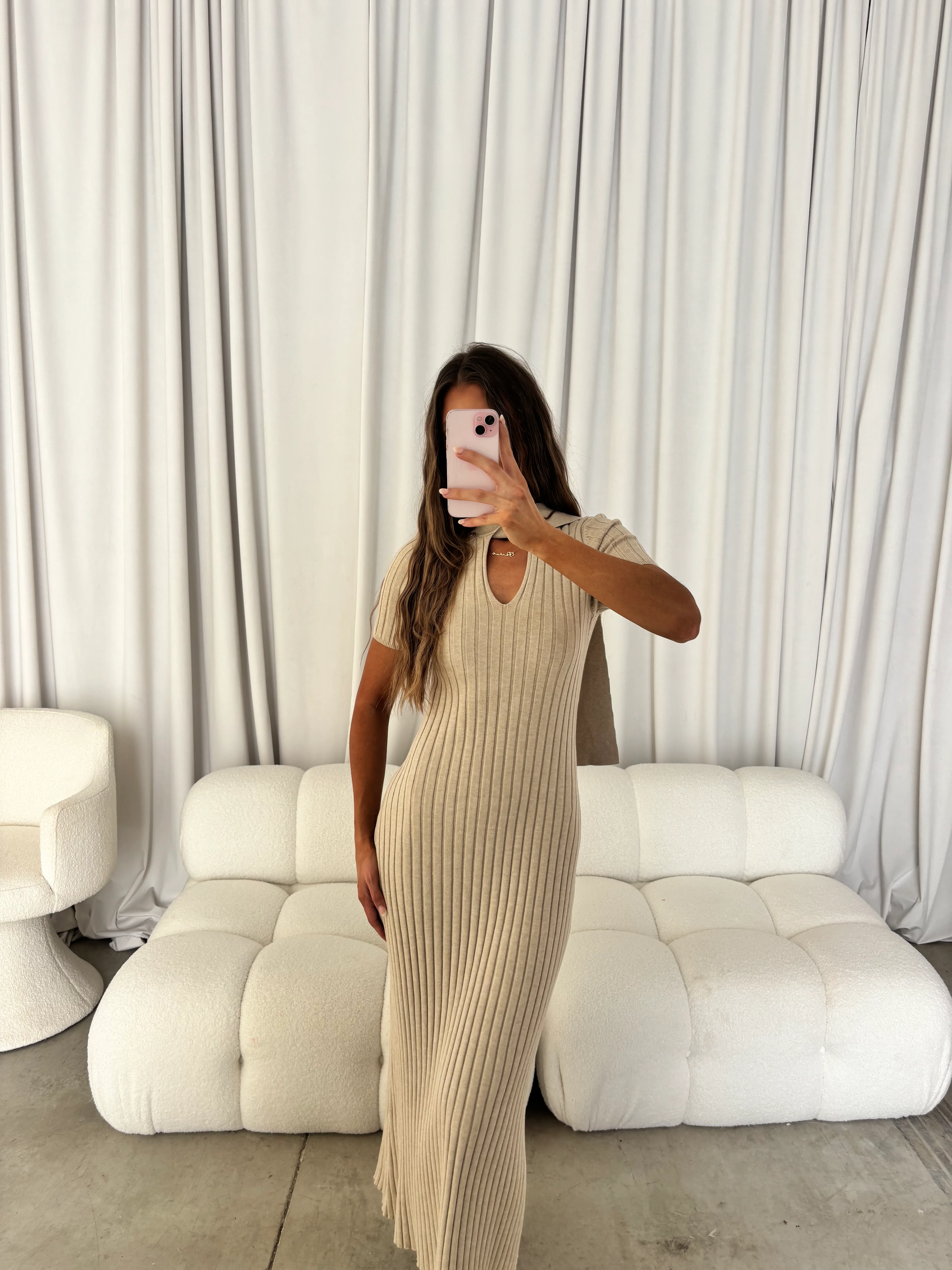 Rebecca Bow Detail Rib-Knit Maxi Dress in Oatmeal - Image 5