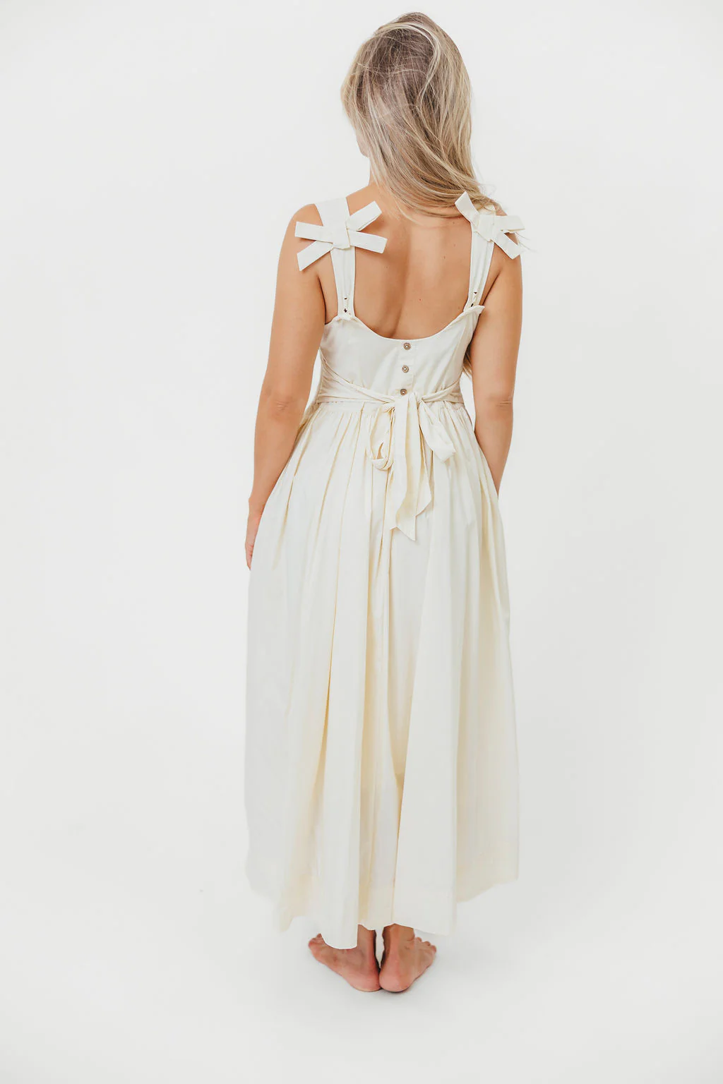Cece 100% Cotton Bow Detail Woven Maxi Dress in Off-White - Image 5