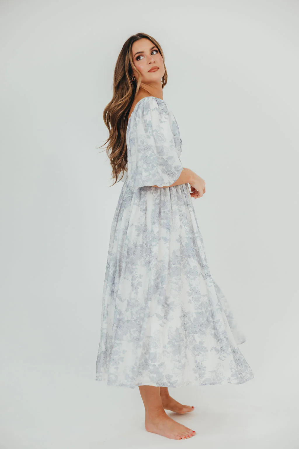 Harlow Maxi Dress in Light Blue Floral - Bump Friendly and Size Inclusive - Image 5