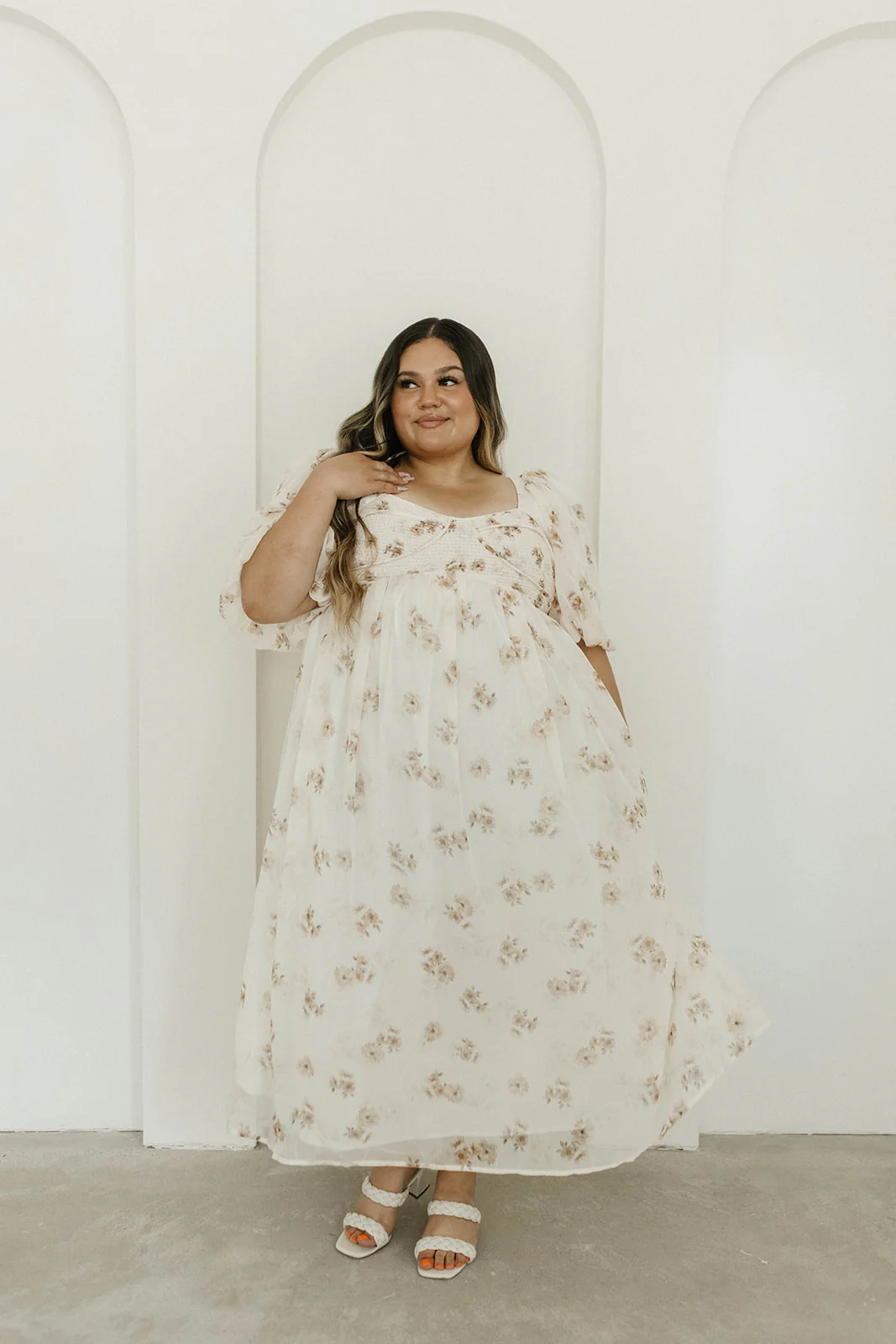 Harlow Maxi Dress in Taupe Floral - Bump Friendly & Inclusive Sizing (S-3XL) - Image 31