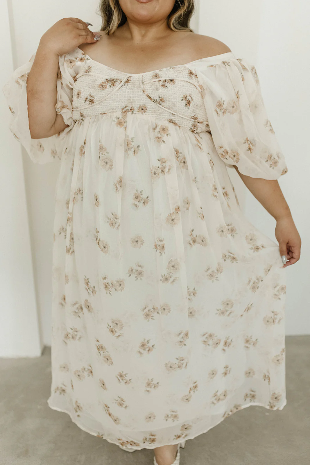 Harlow Maxi Dress in Taupe Floral - Bump Friendly & Inclusive Sizing (S-3XL) - Image 35