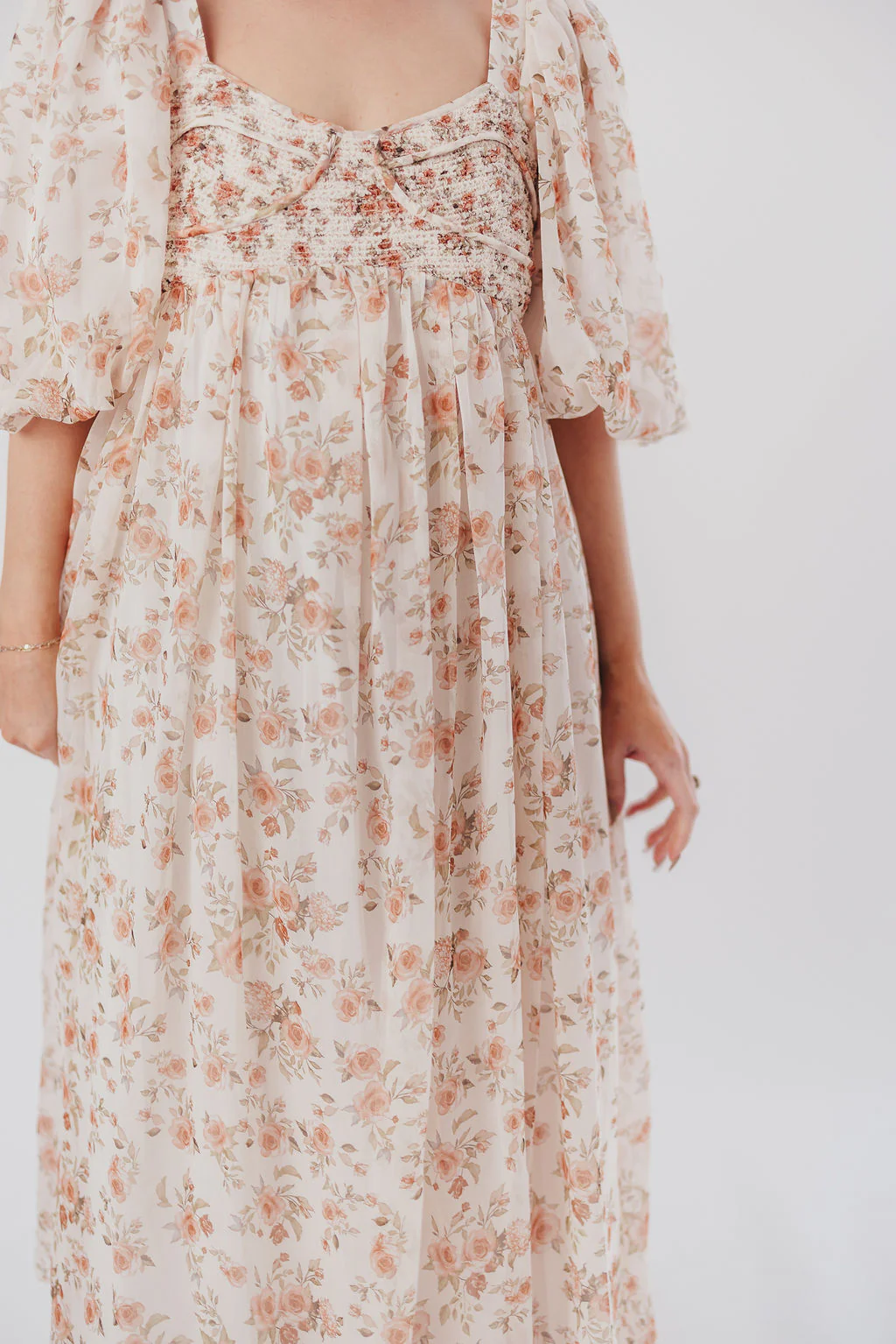Harlow Maxi Dress in Ivory Floral - Bump Friendly & Inclusive Sizing (S-3XL) - Image 18