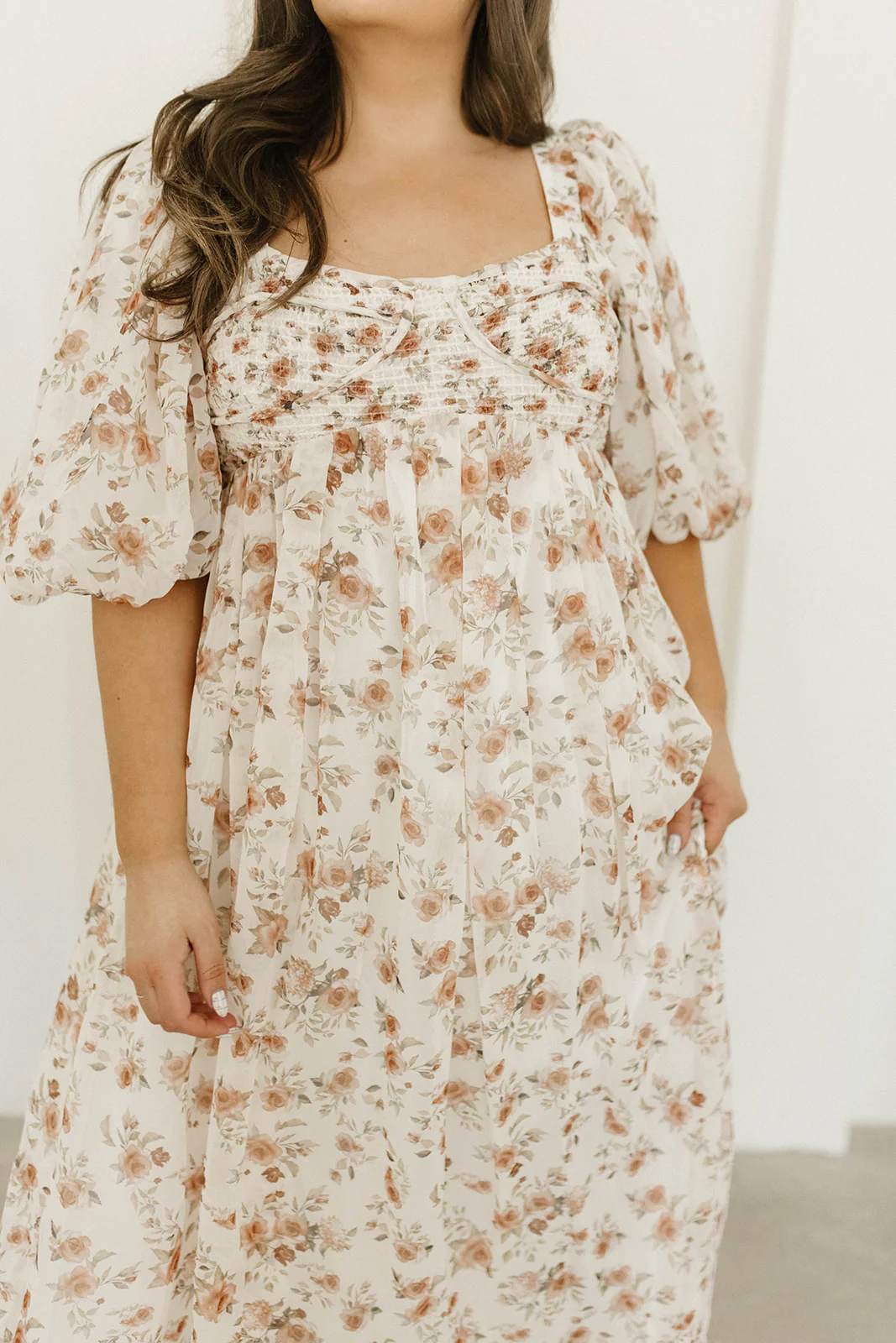 Harlow Maxi Dress in Ivory Floral - Bump Friendly & Inclusive Sizing (S-3XL) - Image 27