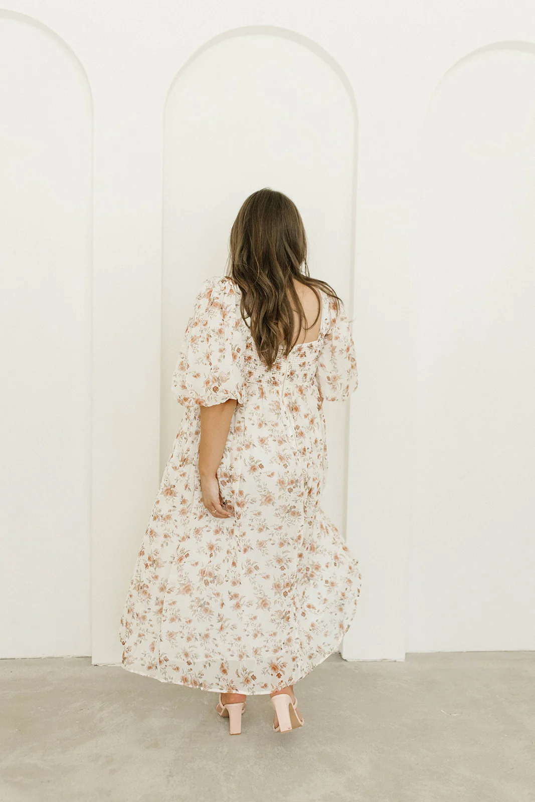 Harlow Maxi Dress in Ivory Floral - Bump Friendly & Inclusive Sizing (S-3XL) - Image 36