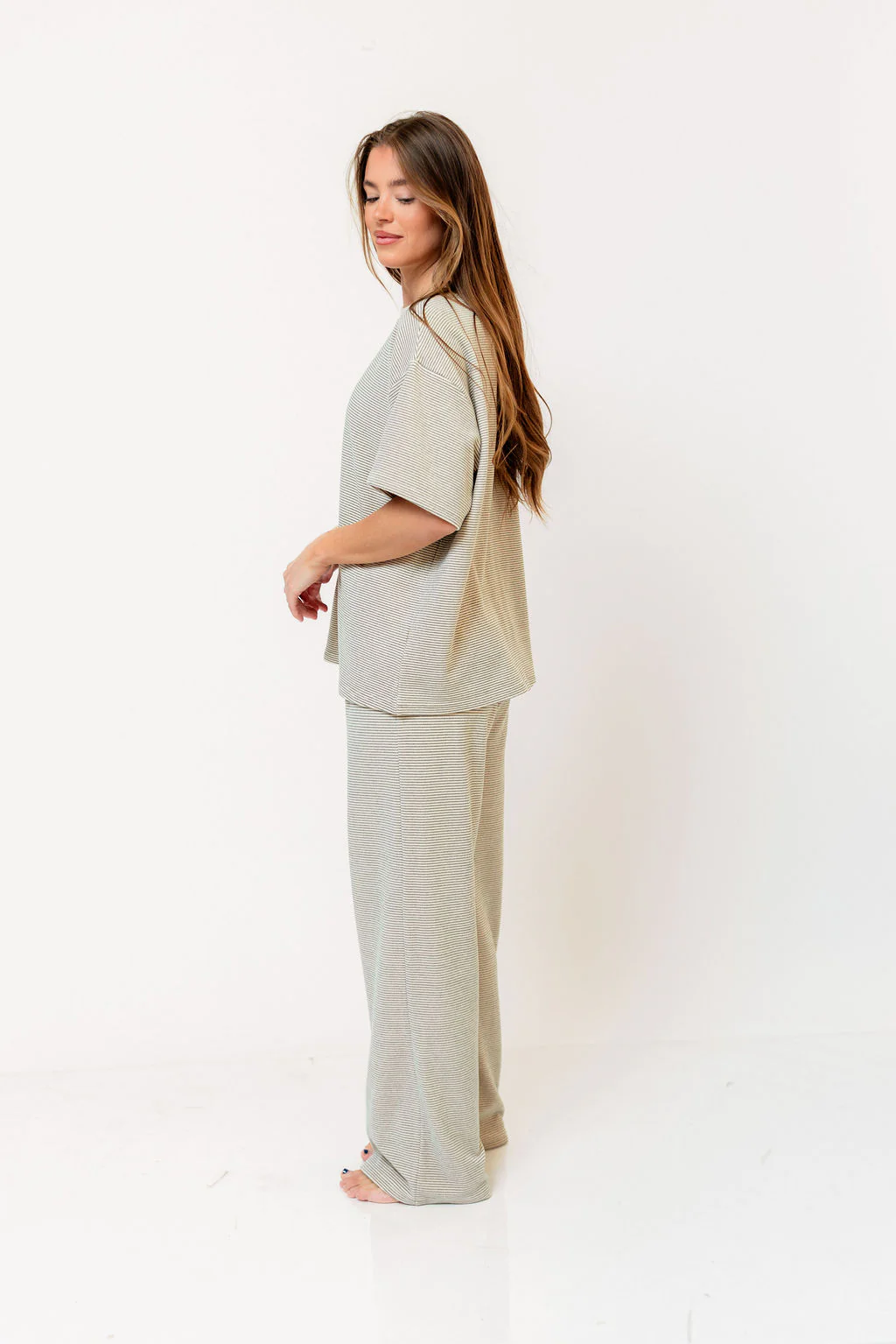 Naomi Striped Fleece Short Sleeve Top in Cream/Green - Bump Friendly - Image 7