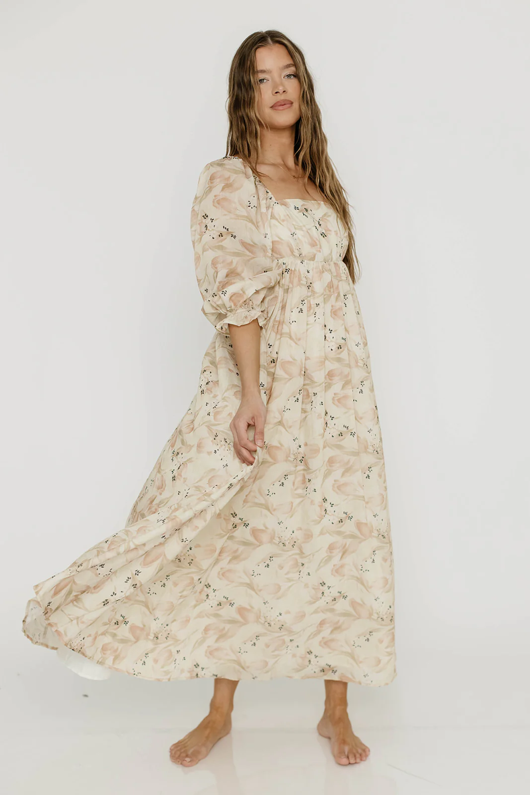 Mona Maxi Dress in Peach & Cream Floral - Bump Friendly (Bust Runs a Bit Small / No Smocking) - Image 5