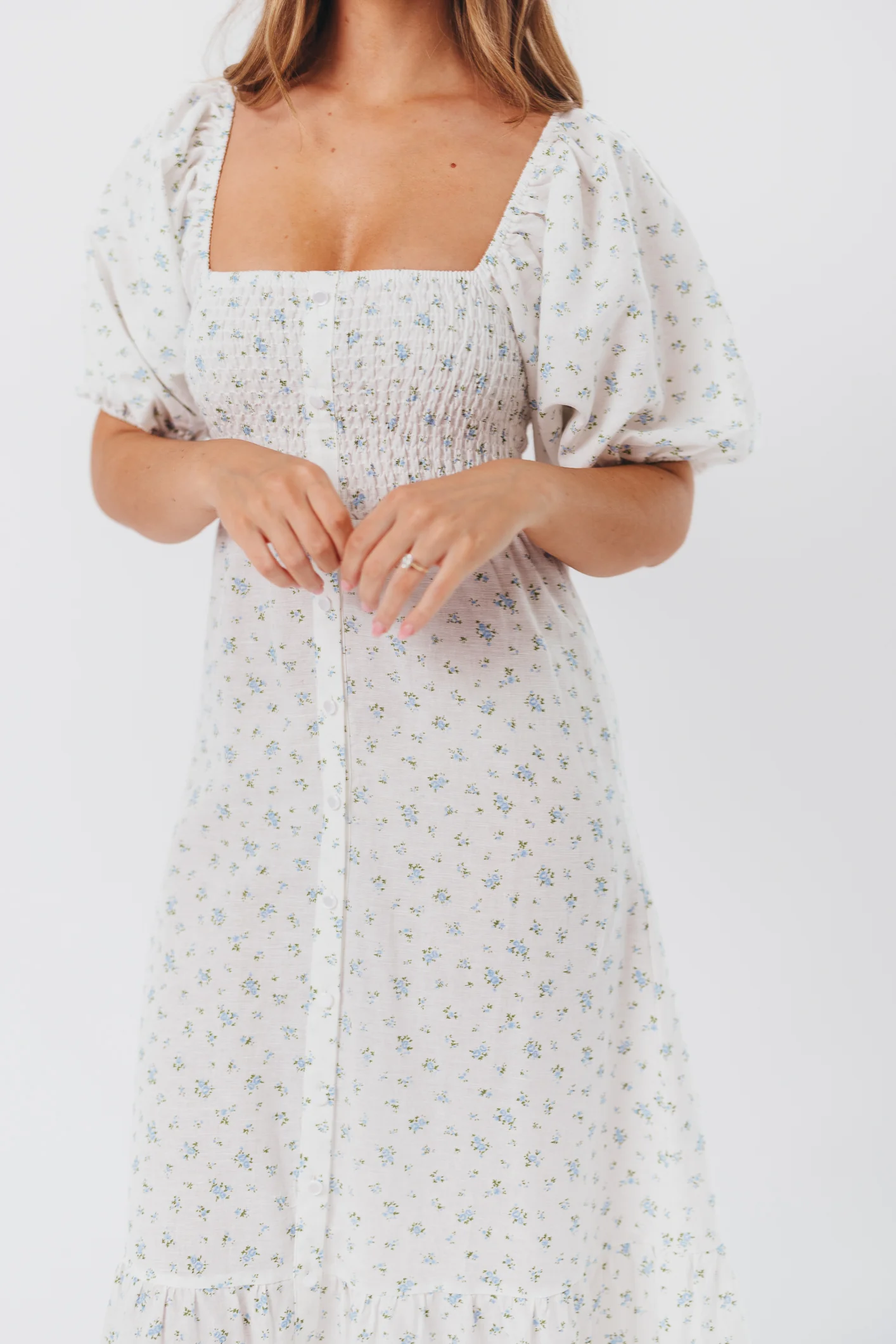 Daisy Maxi Dress in White/Blue Floral - Image 7
