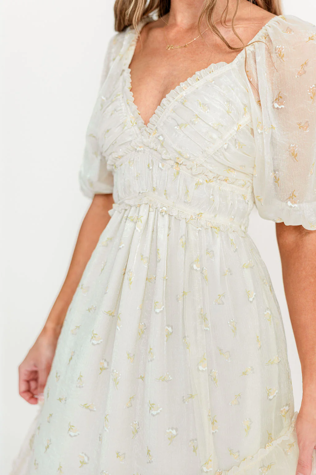 Daphne Maxi Dress in Butter/Peach Floral - Bump Friendly & Inclusive Sizing - Image 9