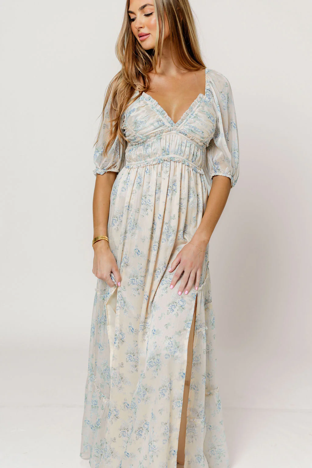 Daphne Maxi Dress in Peach/Blue Floral - Bump Friendly - Image 3