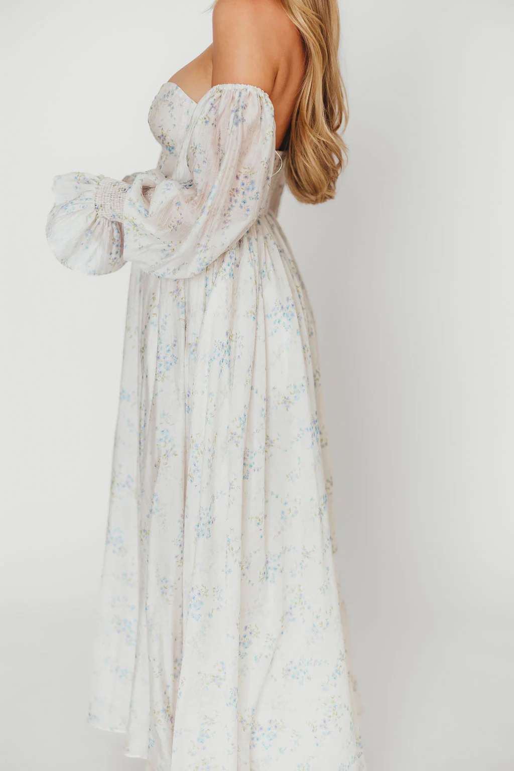Dear Skye Floral Dress in Blue - Image 17