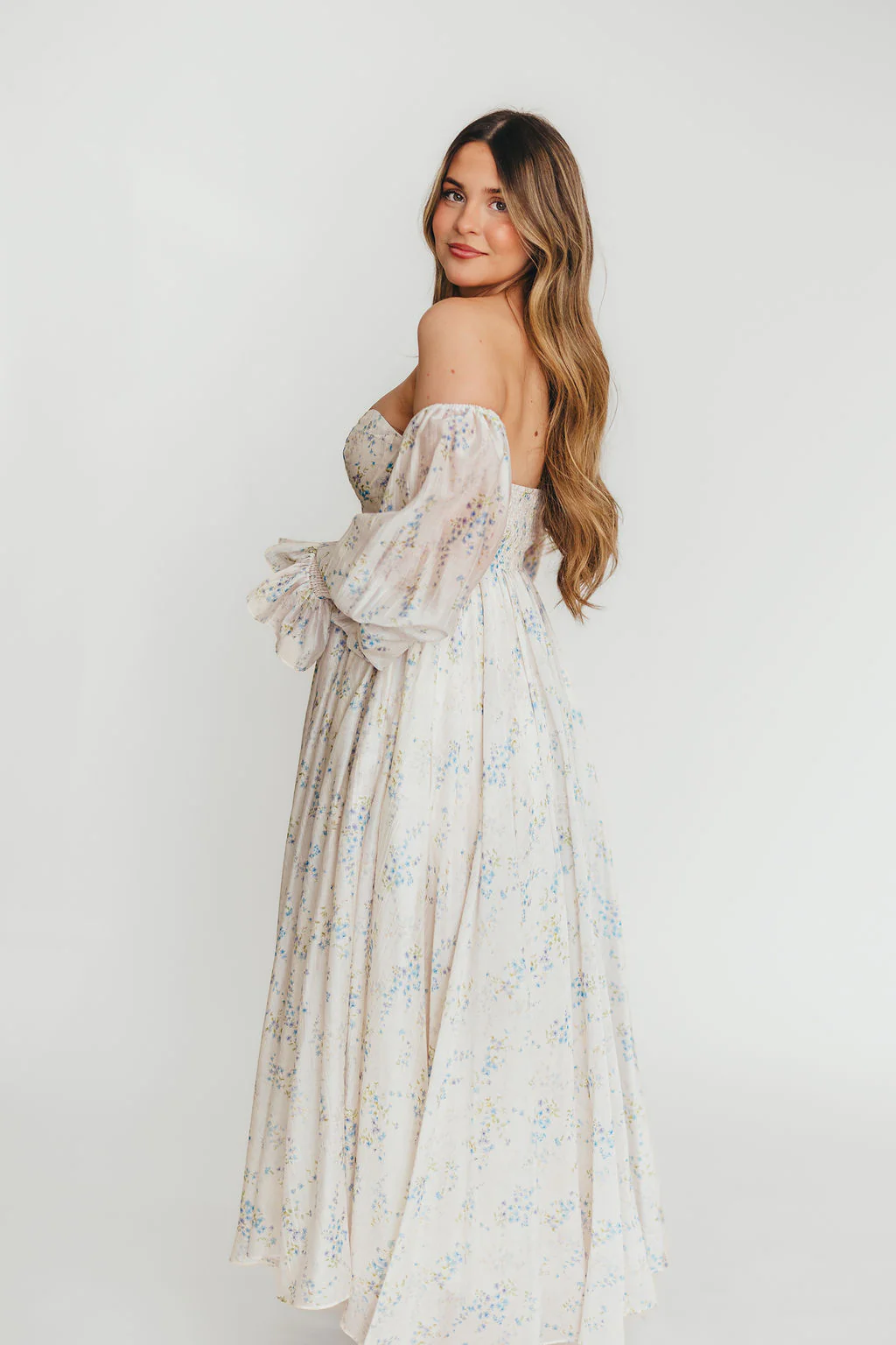 Dear Skye Floral Dress in Blue - Image 31