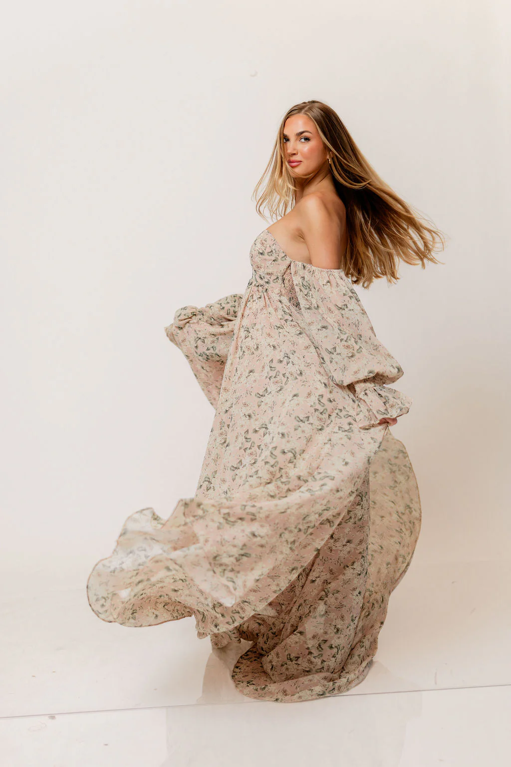 Delilah Floral Maxi Dress with Train in Blush/Grey - Bump Friendly - Image 4