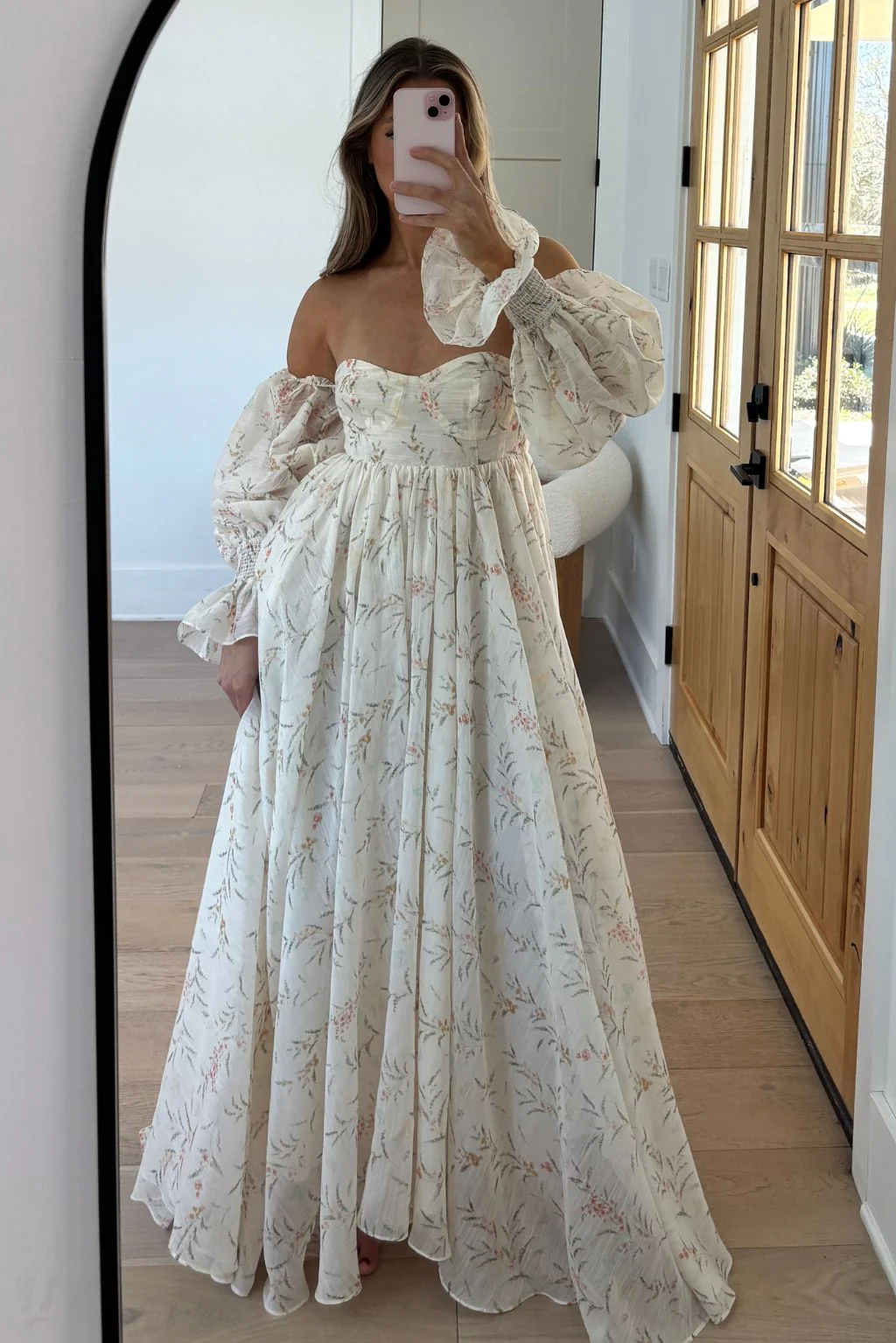 Delilah Maxi Dress With Train in Cream Floral - Bump Friendly *5/31 PRE-ORDER* - Image 3