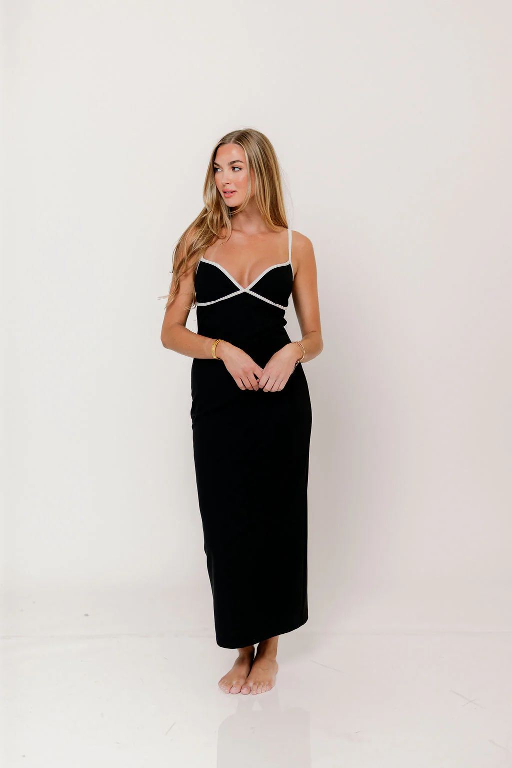 Zoya Maxi Dress in Black