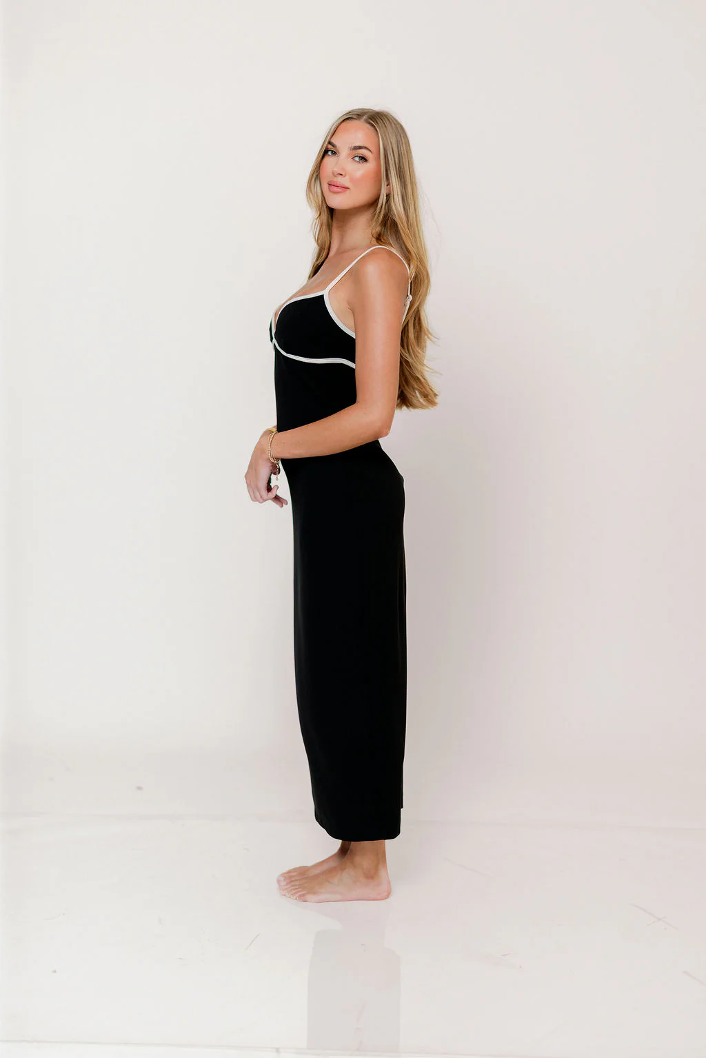 Zoya Maxi Dress in Black - Image 3