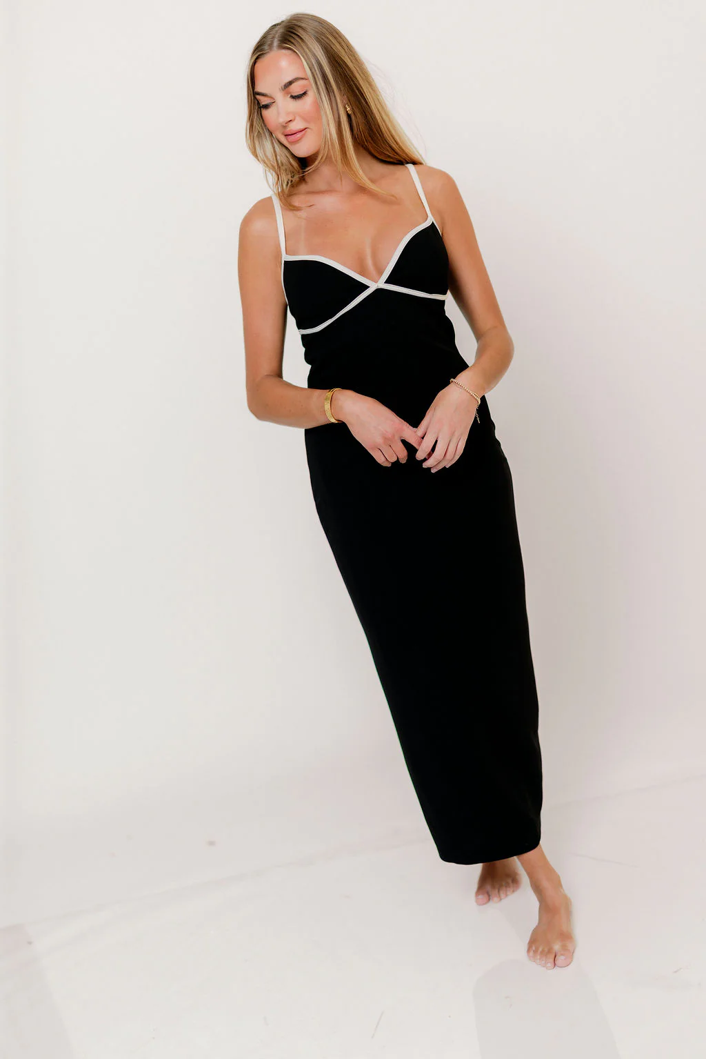Zoya Maxi Dress in Black - Image 6
