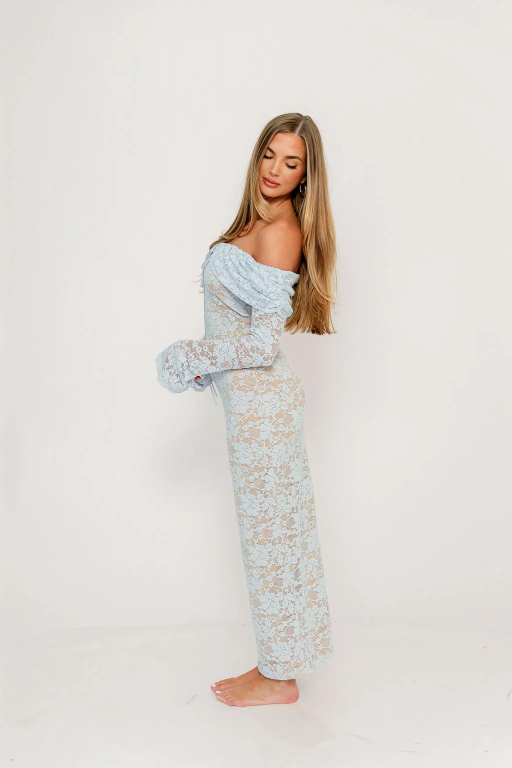 Ella Lace Maxi Dress in Pale Blue - Image 4