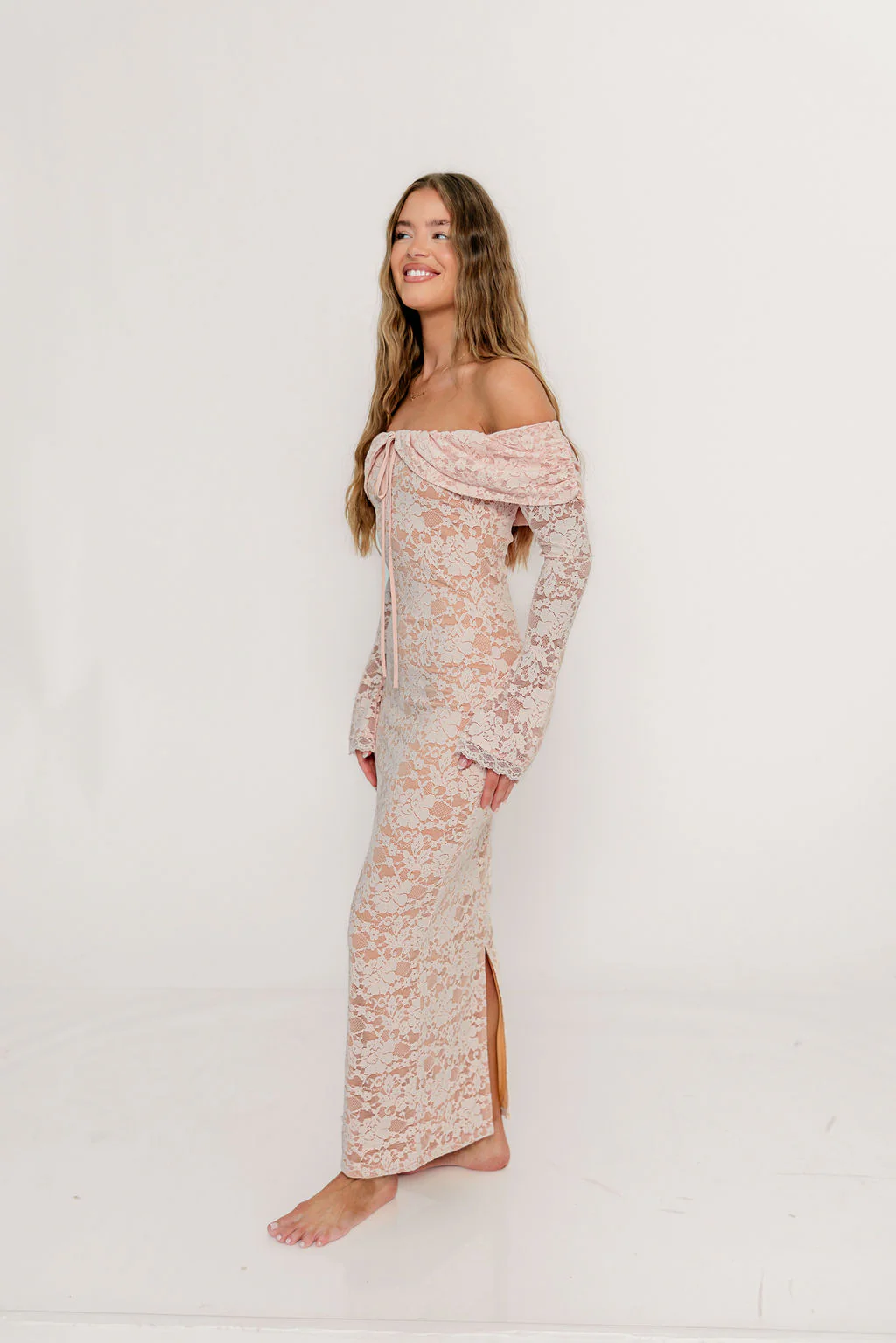 Ella Lace Maxi Dress in Pale Pink - Image 5