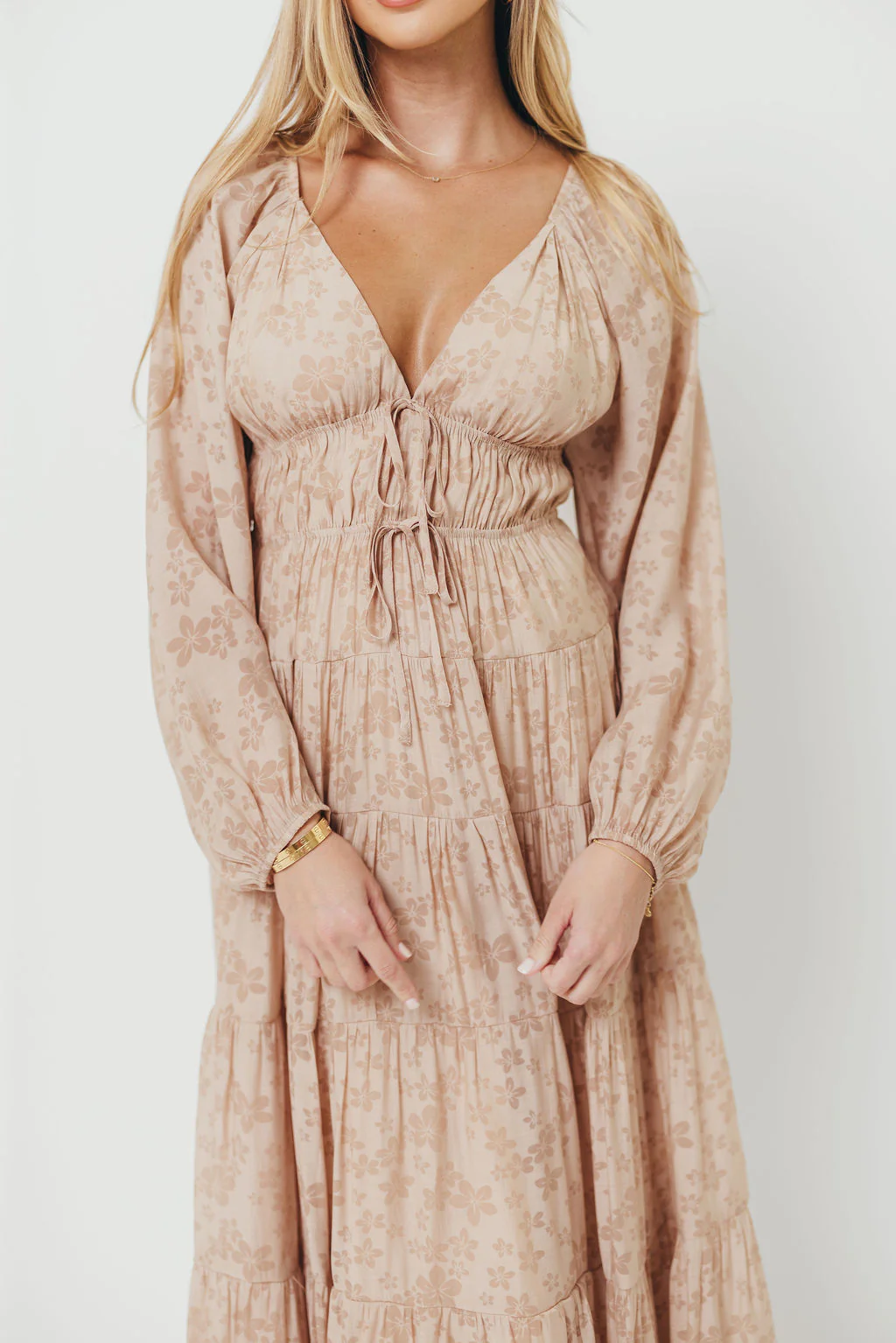 Elyse Maxi Dress in Beige Floral - Image 2