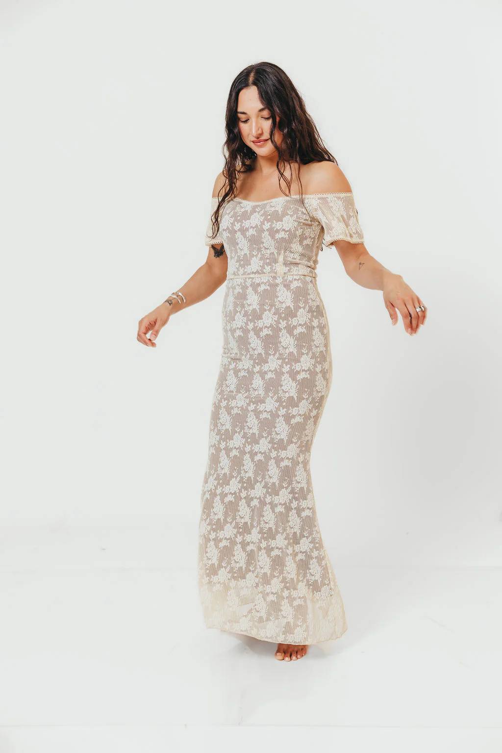 Evermore Maxi Dress in Vintage Style Lace - Image 2