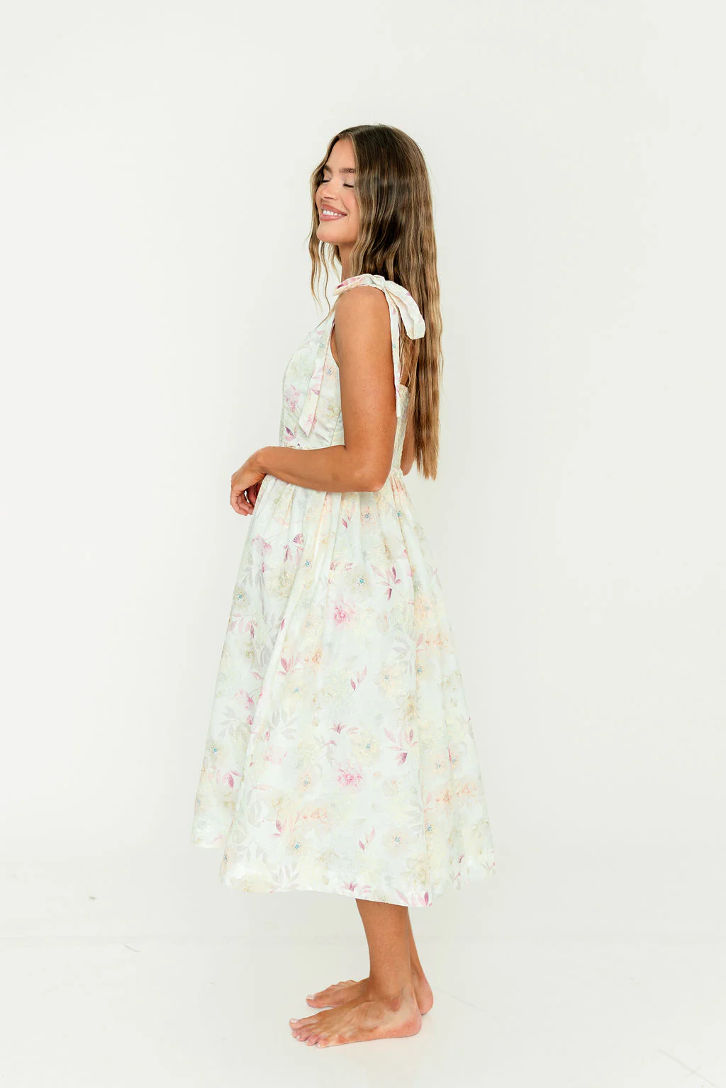 Jenny Floral Midi Dress in Light Pink - Image 5