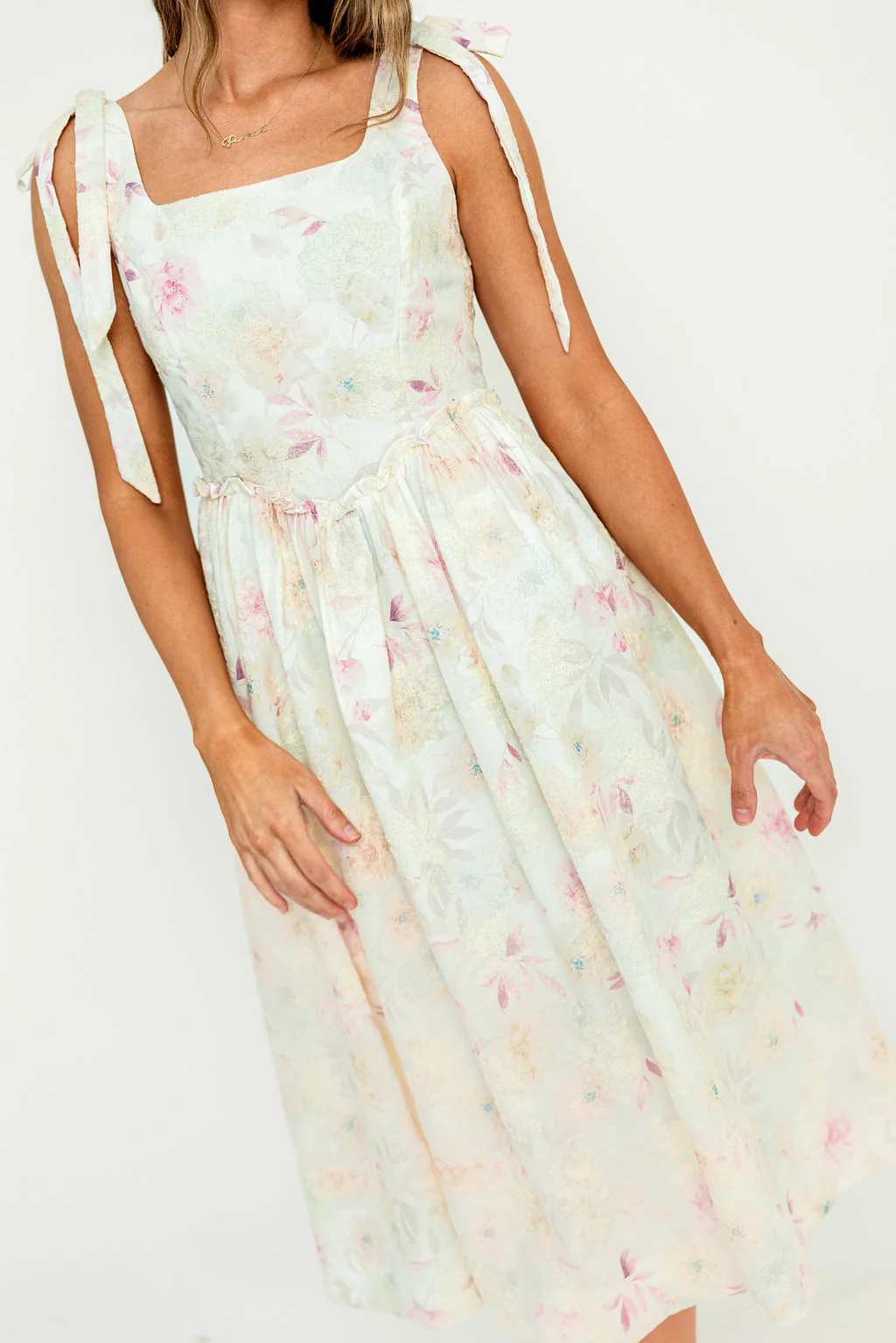 Jenny Floral Midi Dress in Light Pink - Image 9