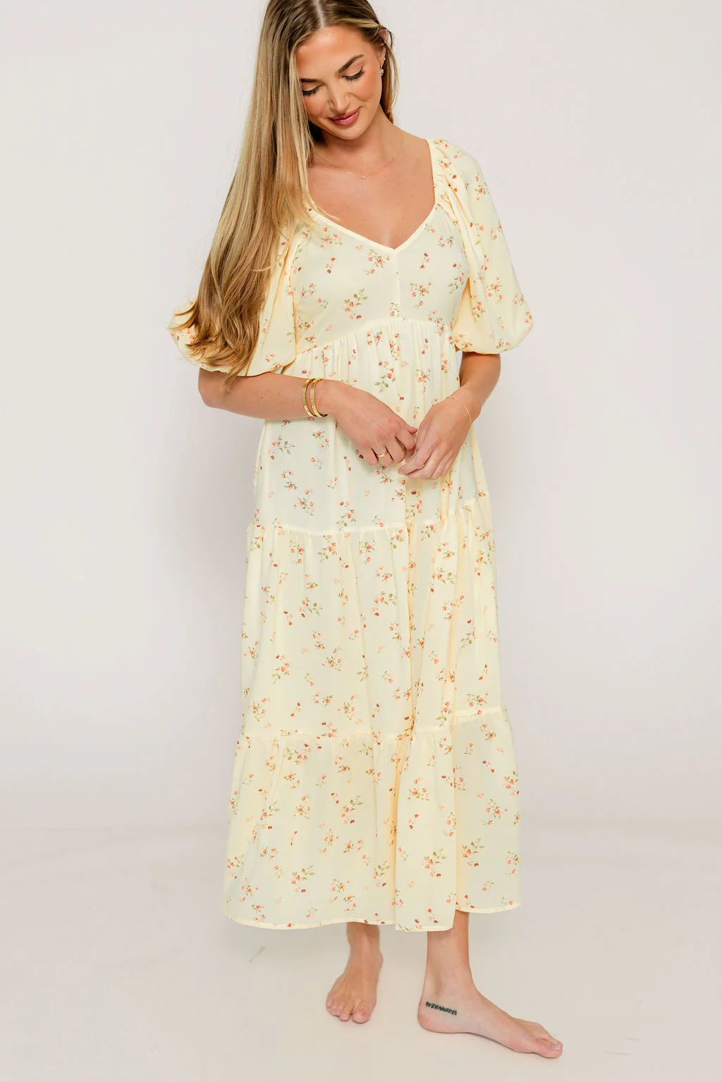 Jules Floral Print Bubble Sleeve Tiered Maxi Dress in Light Yellow - Image 3