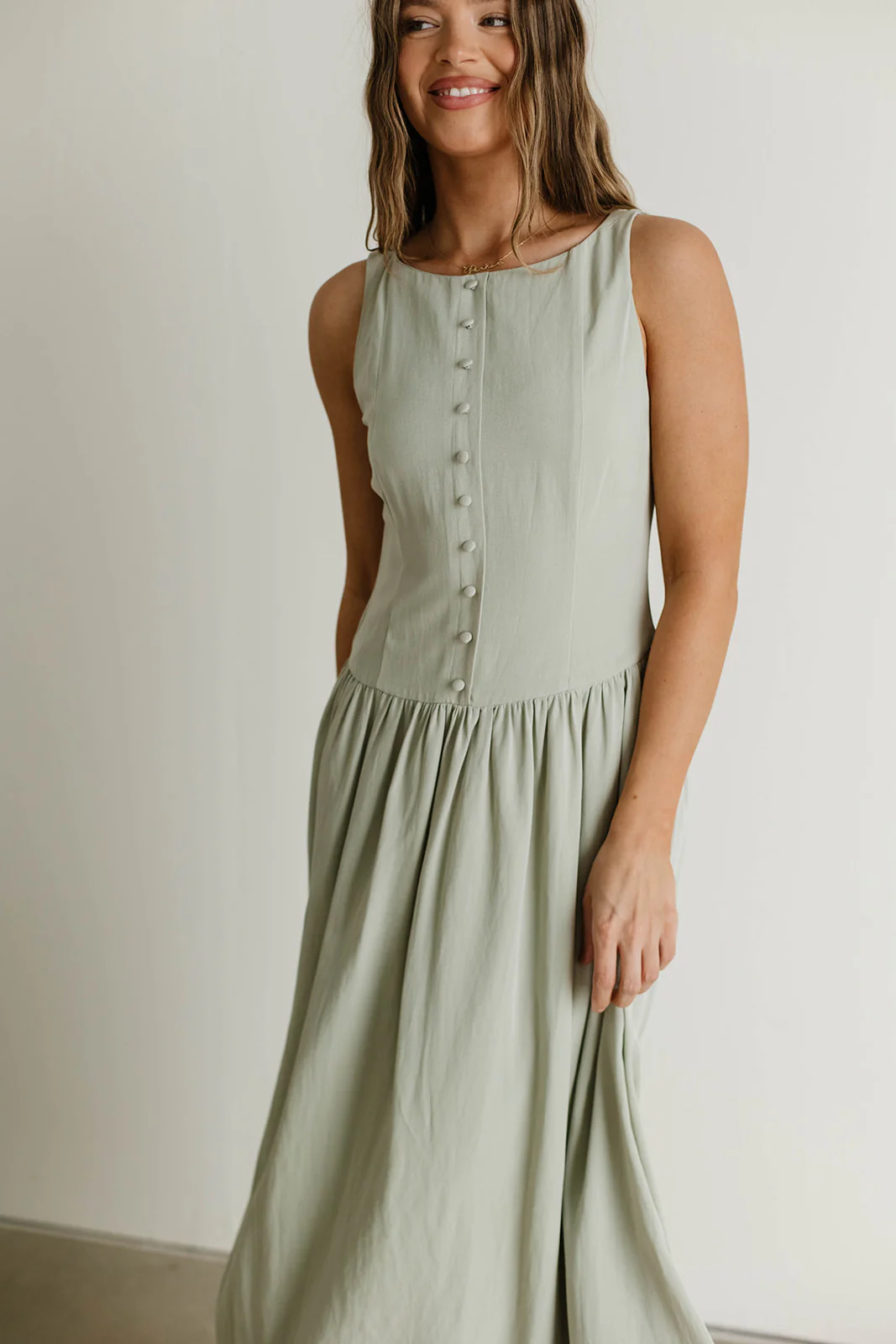 Foster Boat Neck Front Button Detail Midi Dress in Olive - Image 2