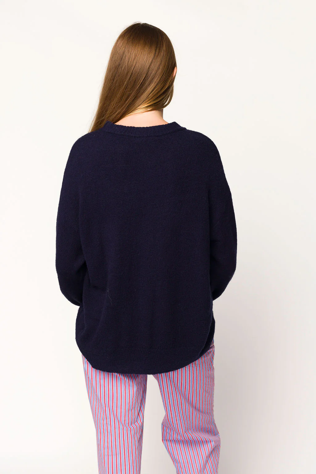 Gillian Sweater in Navy - Image 4