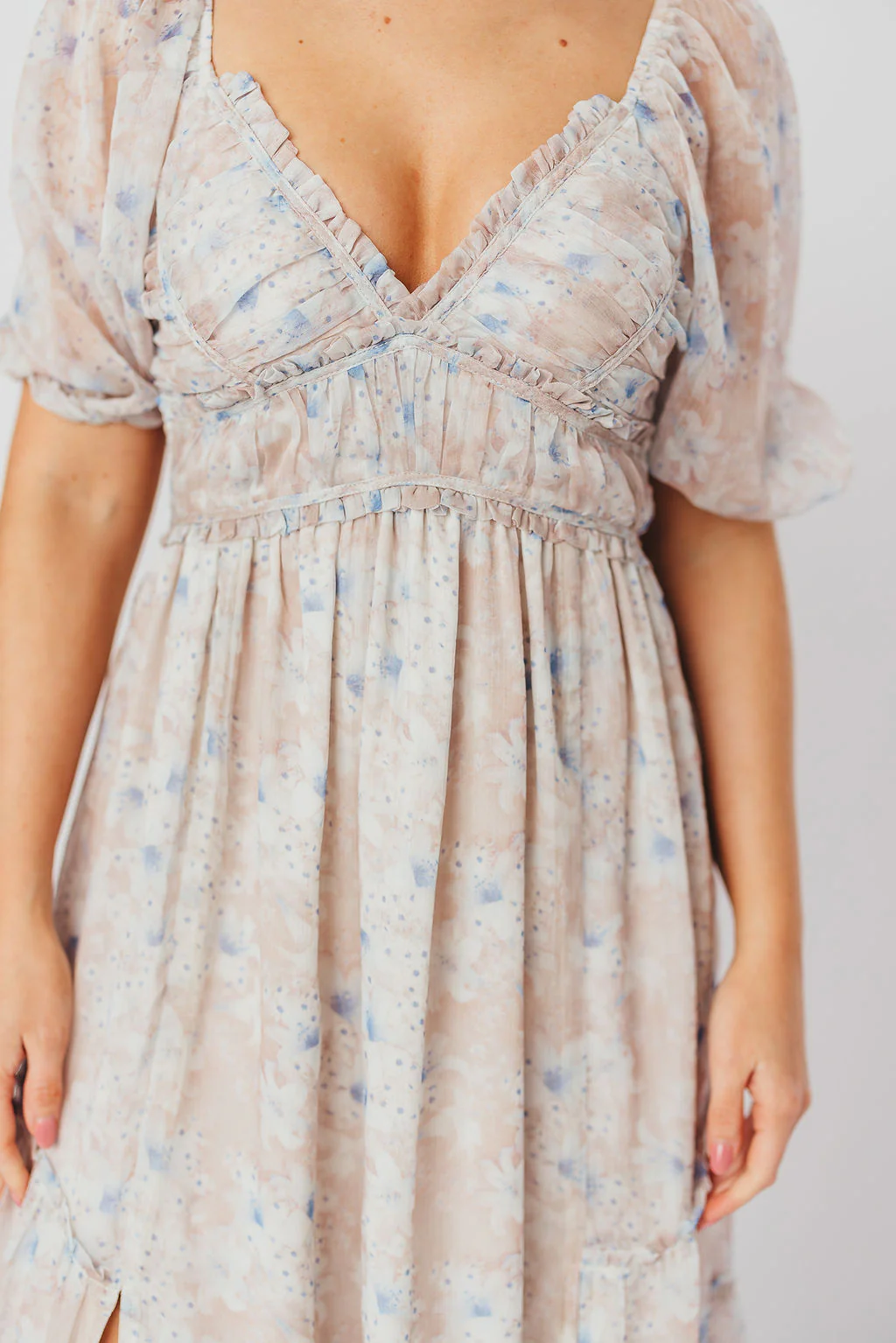 Daphne Maxi Dress in Beige/Blue Floral - Bump Friendly - Image 14