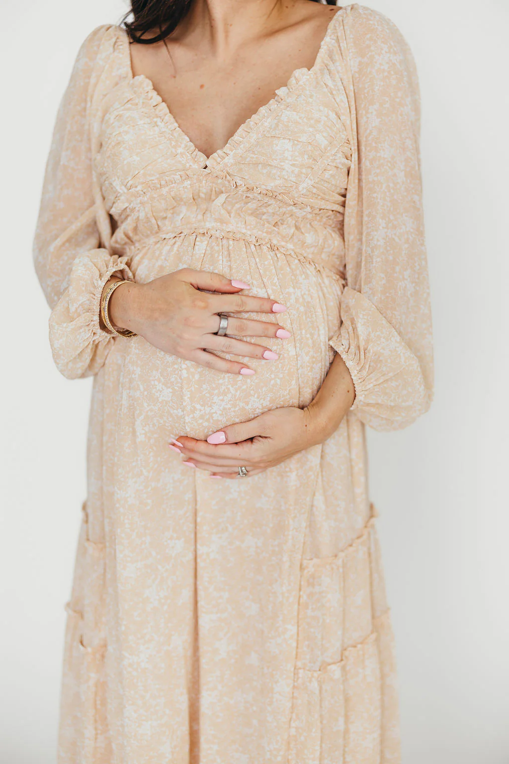 Daphne Long Sleeve Maxi Dress in Light Beige/White Floral - Bump Friendly - Image 3