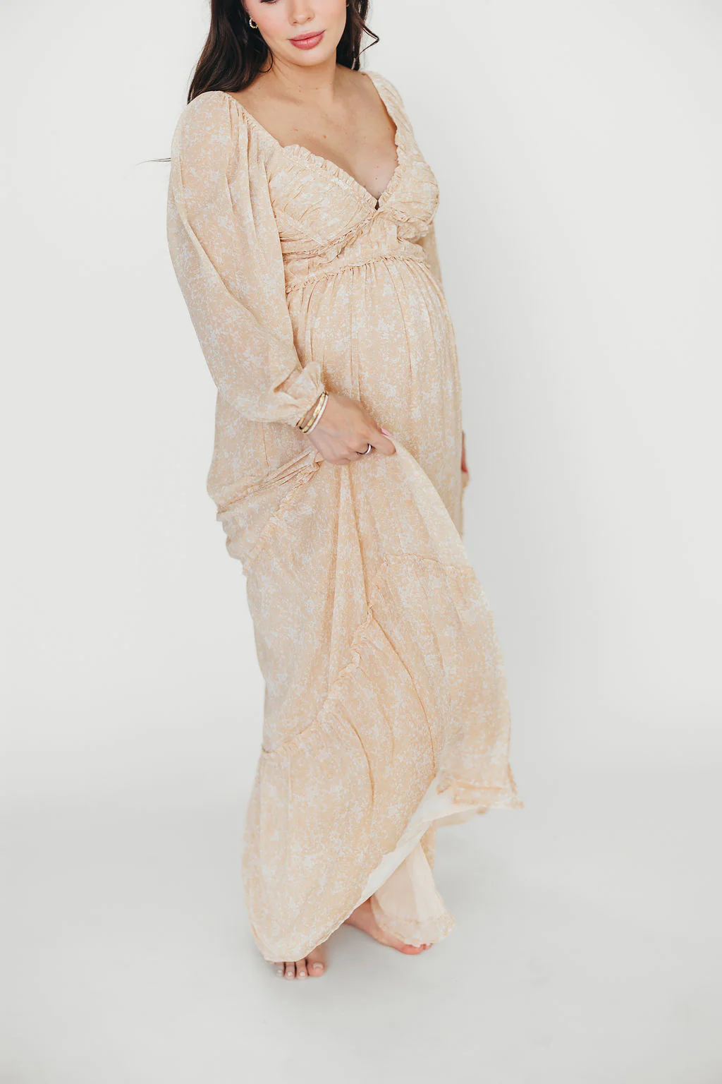Daphne Long Sleeve Maxi Dress in Light Beige/White Floral - Bump Friendly - Image 42