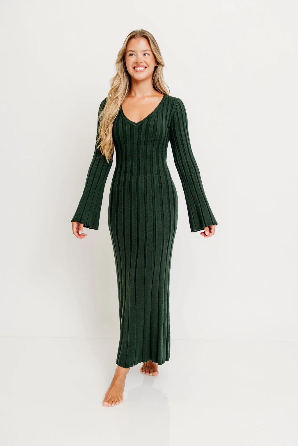 Hearth V-Neck Maxi Dress in Evergreen - Bump Friendly *Final Sale* - Image 2