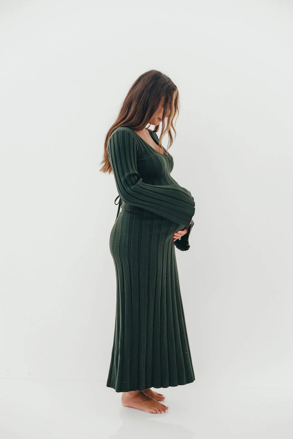 Hearth V-Neck Maxi Dress in Evergreen - Bump Friendly *Final Sale* - Image 9
