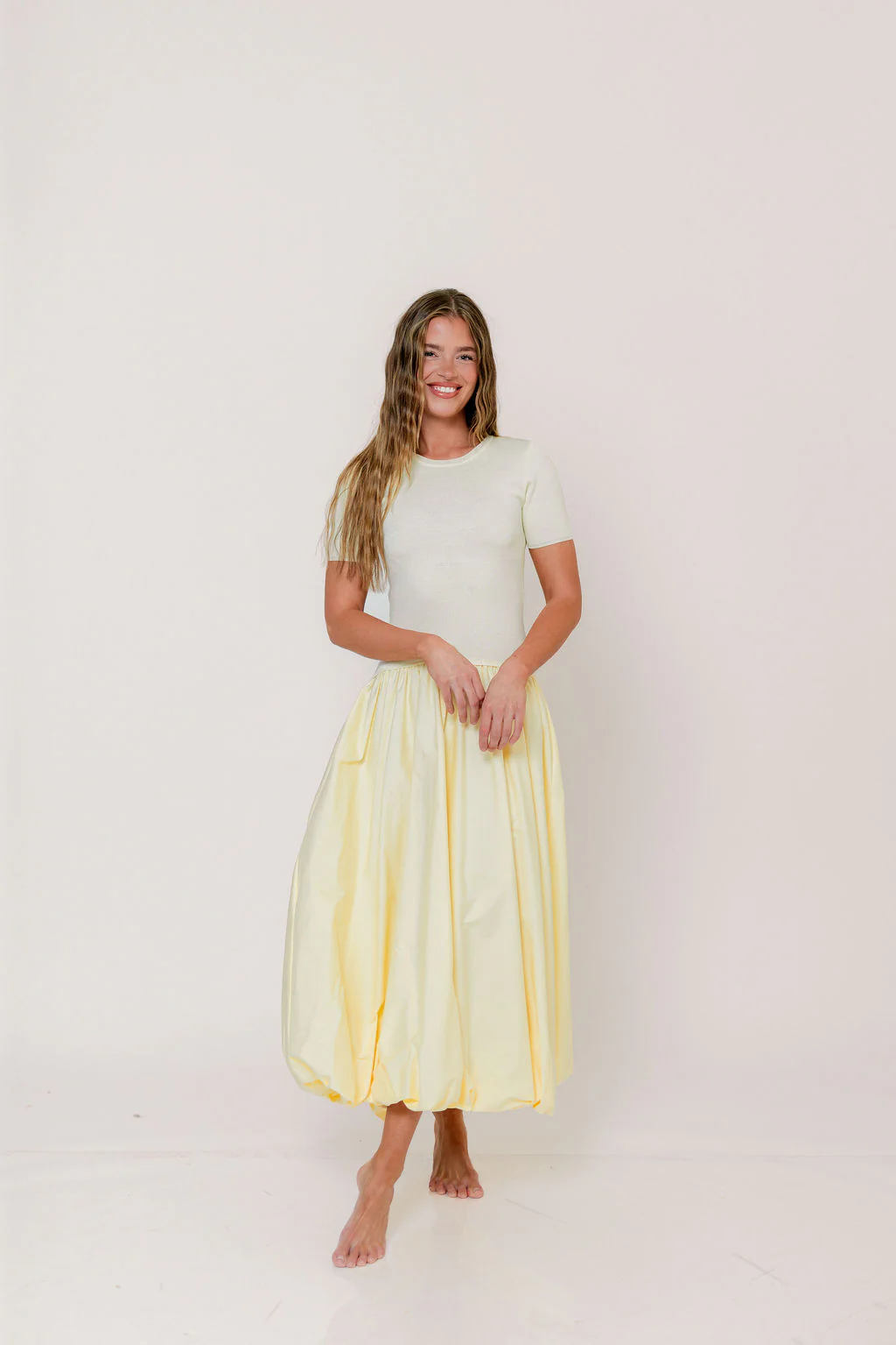 Zaniyah Bubble Skirt Midi Dress in Butter Yellow - Image 3