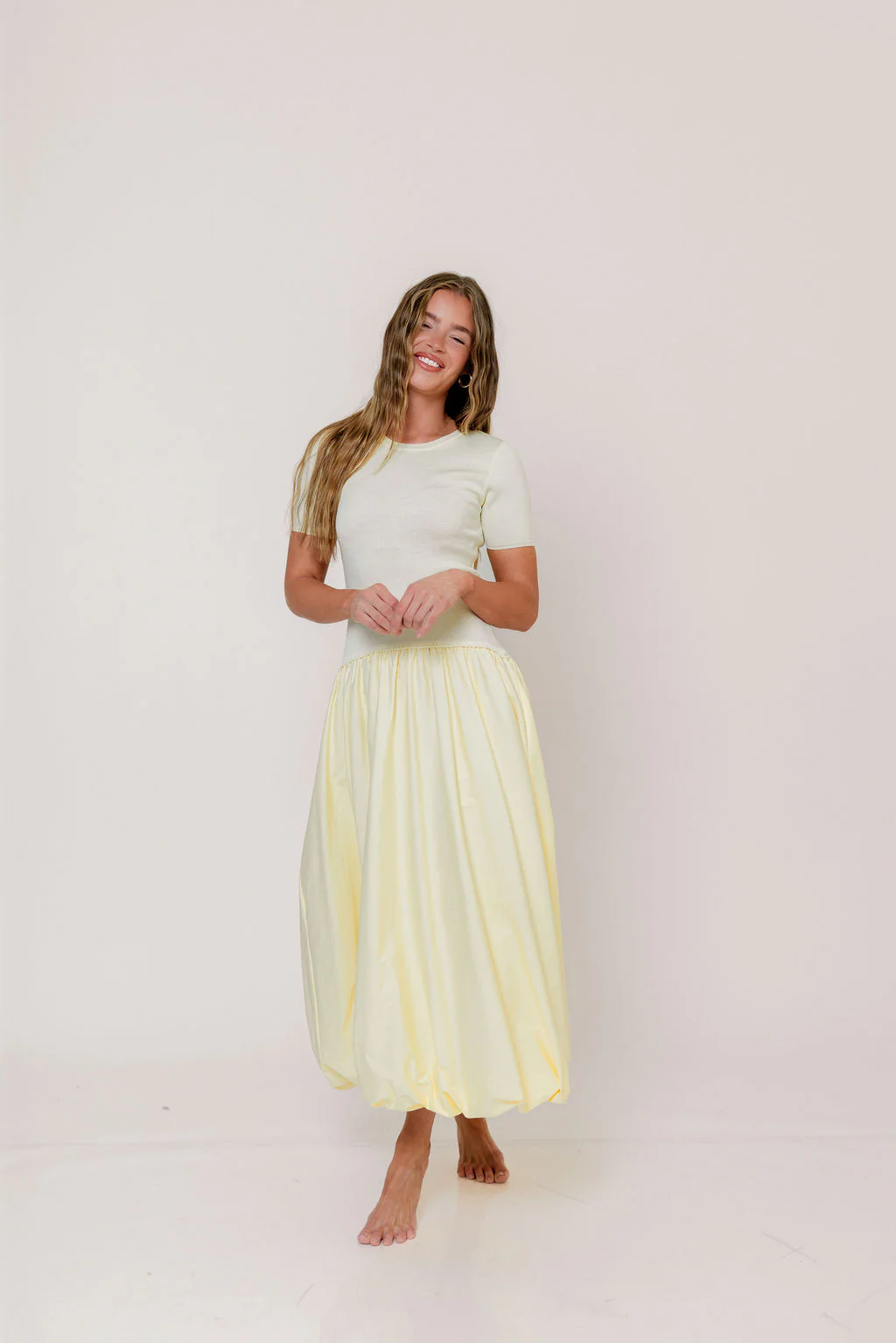 Zaniyah Bubble Skirt Midi Dress in Butter Yellow - Image 4