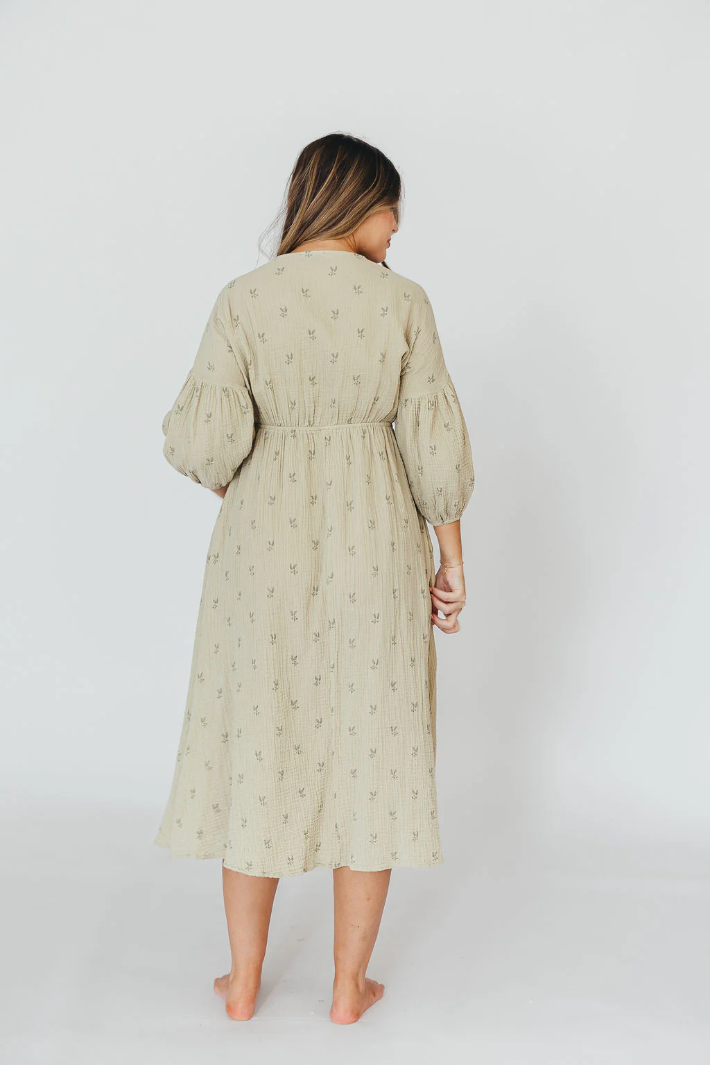 Hunter 100% Cotton Gauze Midi Dress in Thyme/Sage Foliage - Bump Friendly & Inclusive Sizing (XS-3XL) - Image 15