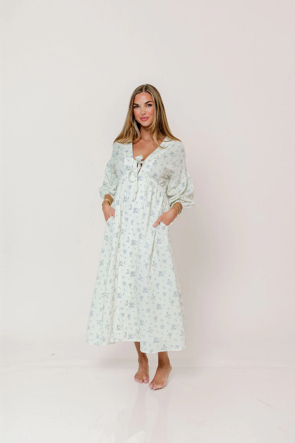 Hunter 100% Cotton Midi Dress in Off White/Blue - Bump Friendly & Inclusive Sizing - Image 12